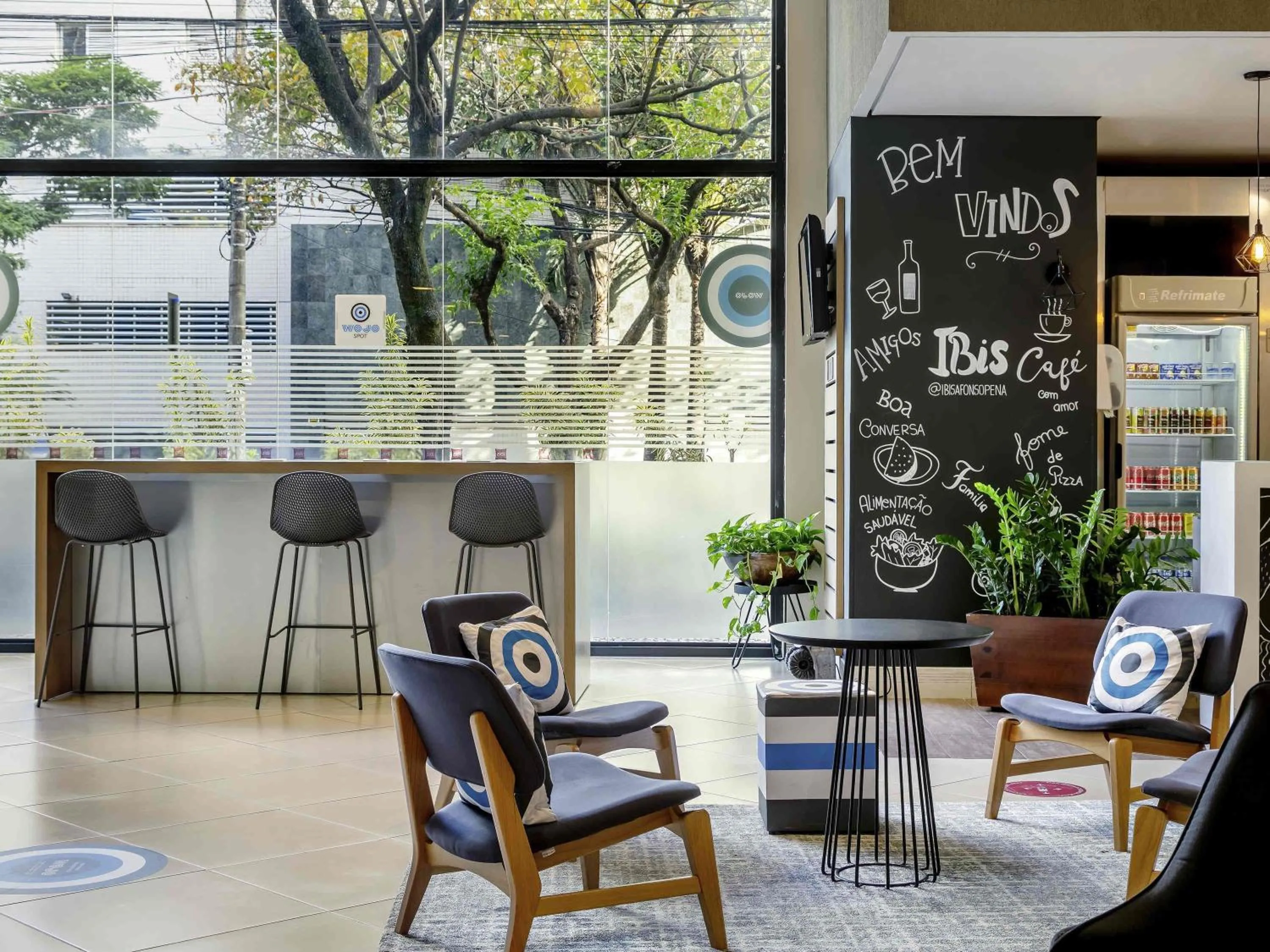 Lounge or bar in ibis BH Afonso Pena Savassi