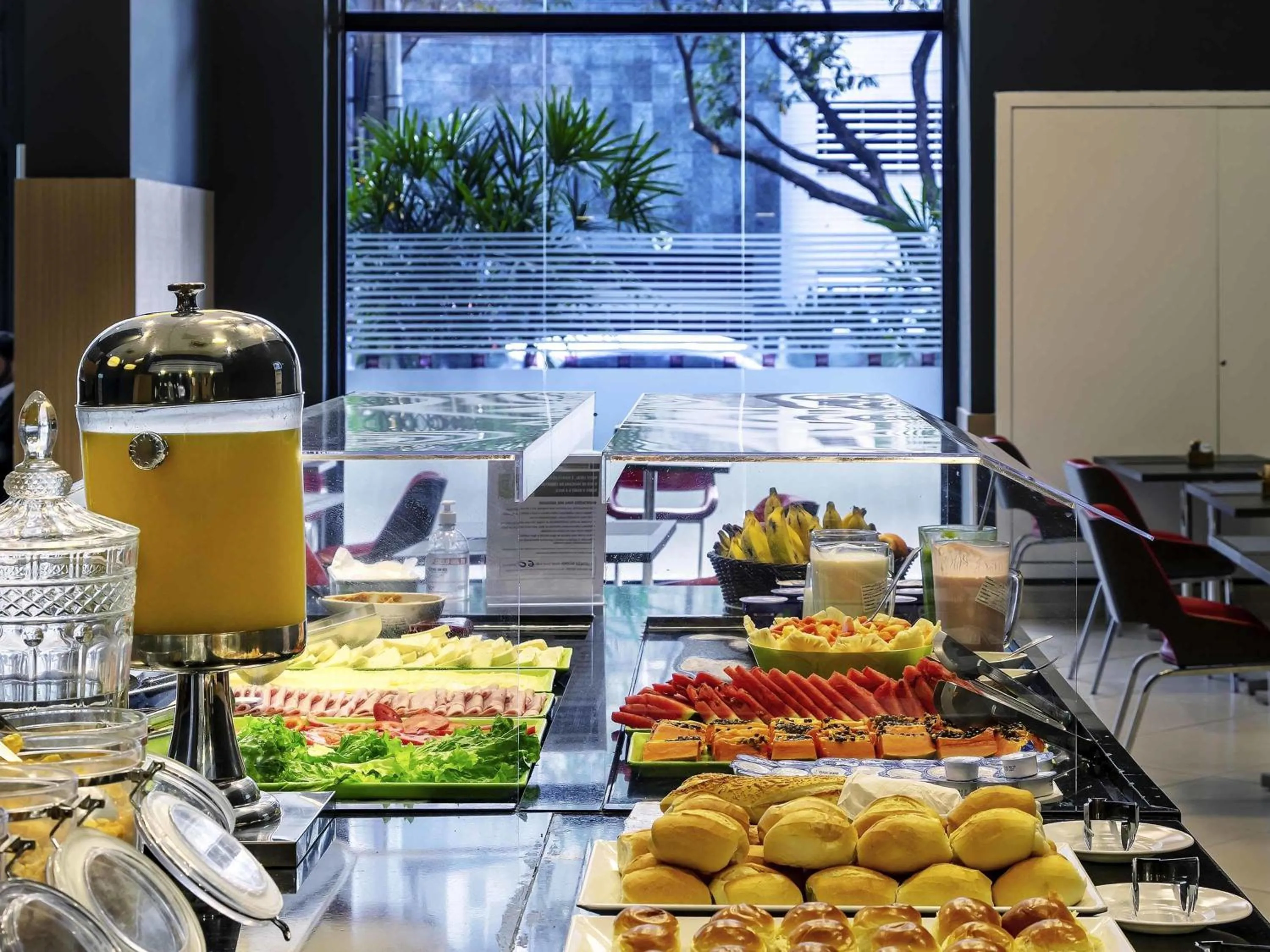 Breakfast in ibis BH Afonso Pena Savassi