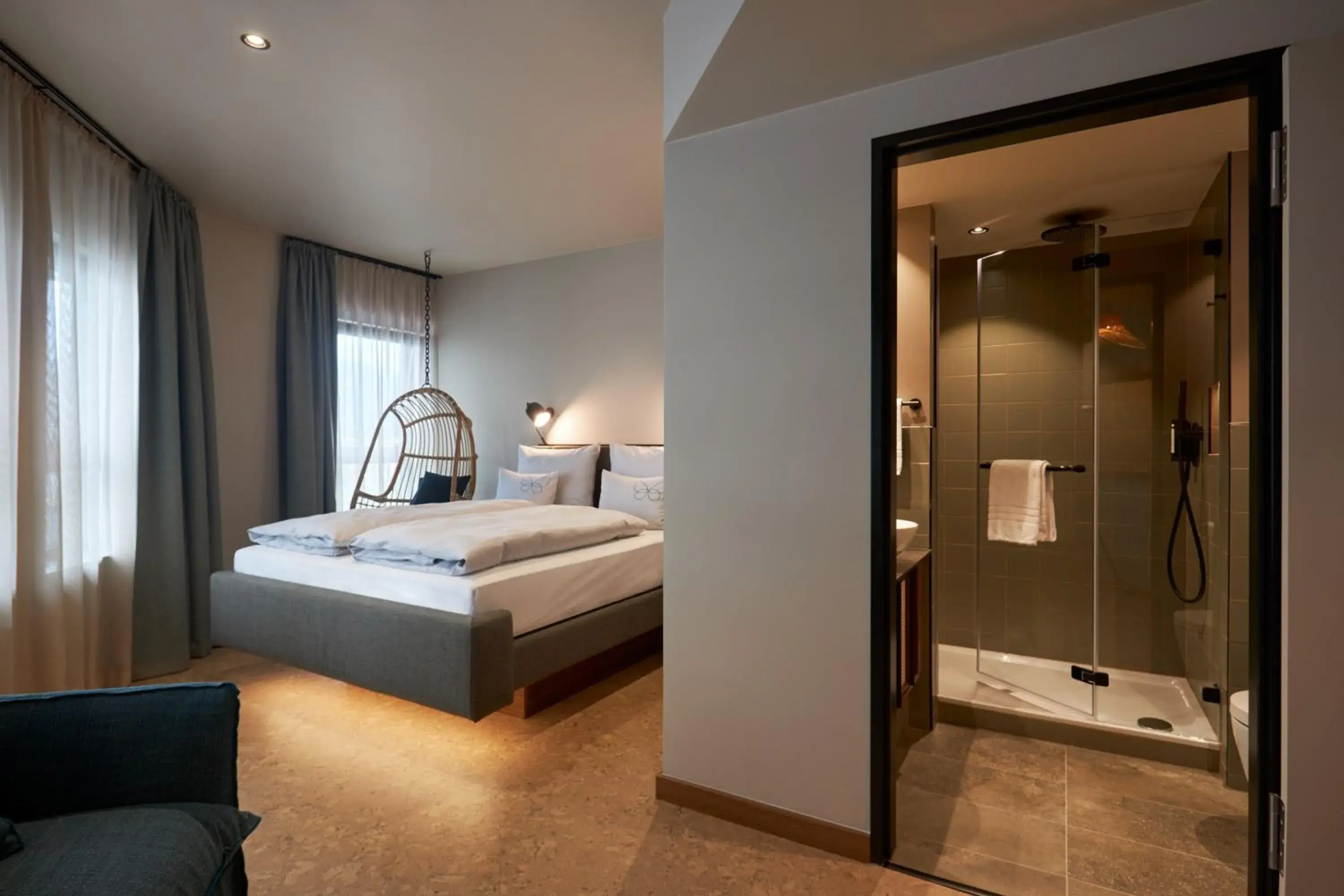 Deluxe Double Room (Roomy) in Cocoon Salzburg Deluxe Double Room (Roomy) in Cocoon Salzburg