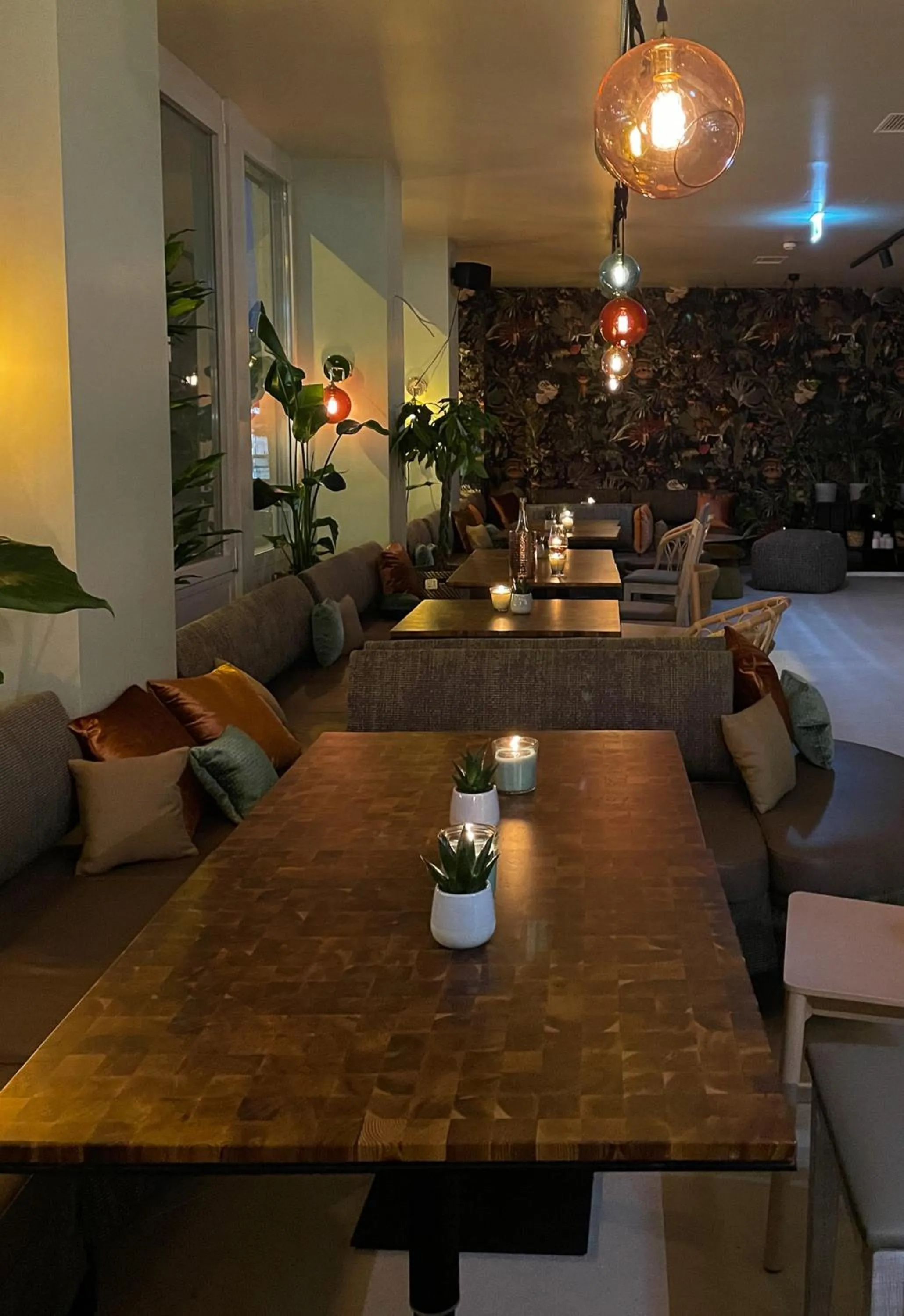 Restaurant/places to eat in Cocoon Salzburg