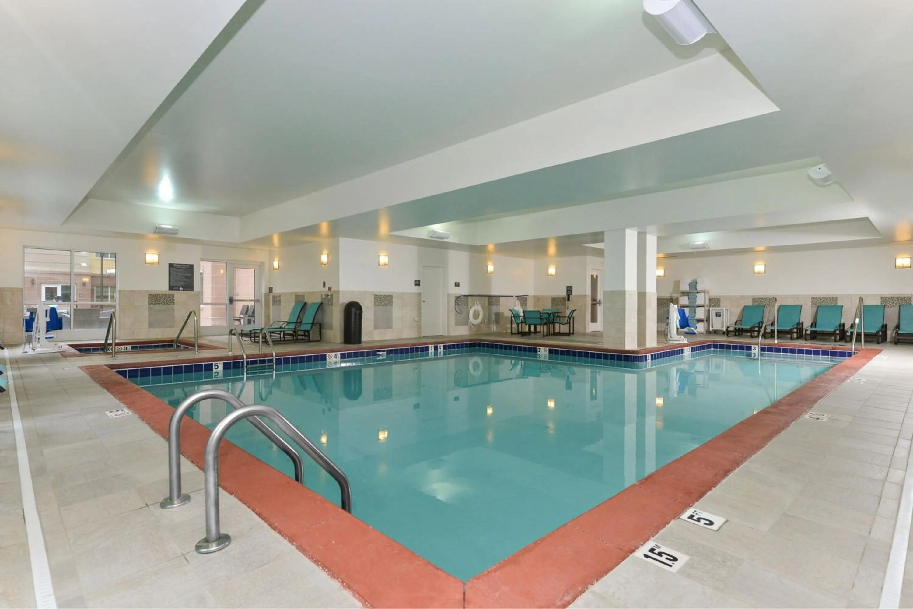 Swimming pool in Residence Inn by Marriott Des Moines Downtown