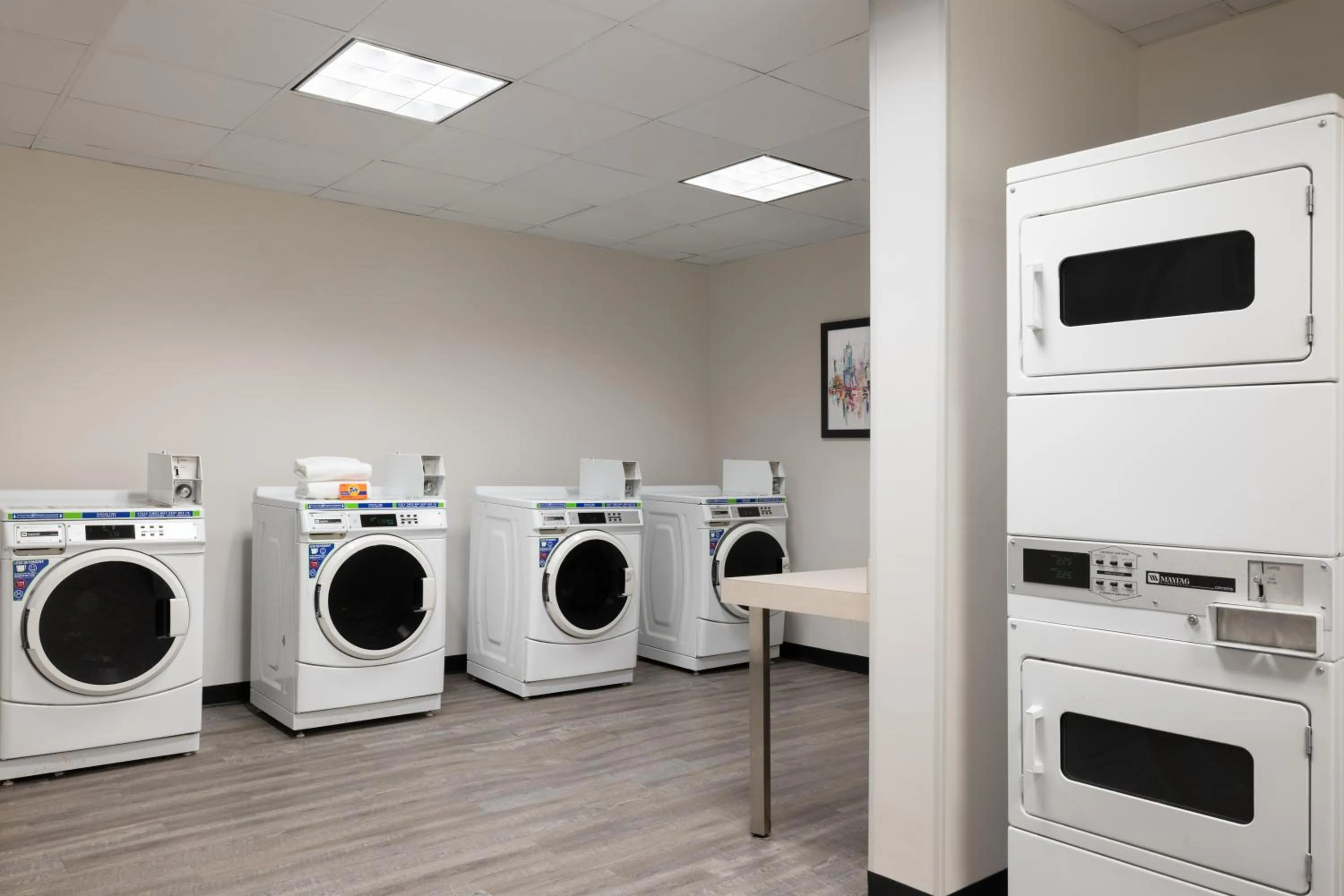 washing machine in Residence Inn by Marriott Des Moines Downtown
