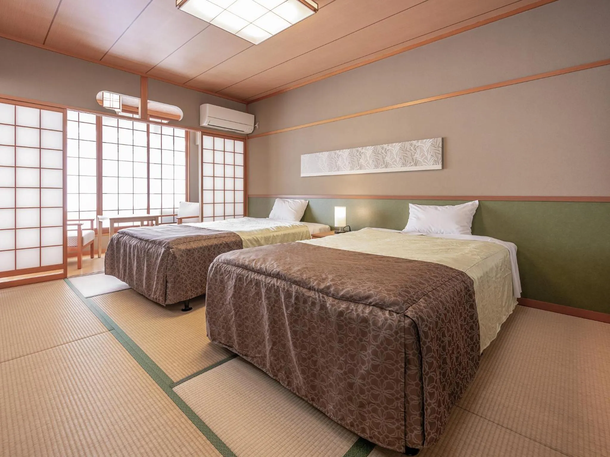 Photo of the whole room, Bed in Yumoto Kanko Hotel Saikyo