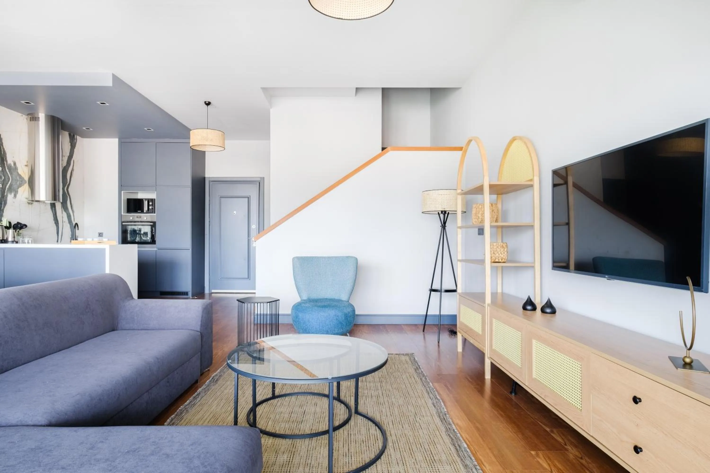 TV and multimedia in Benesta Residence by NewInn