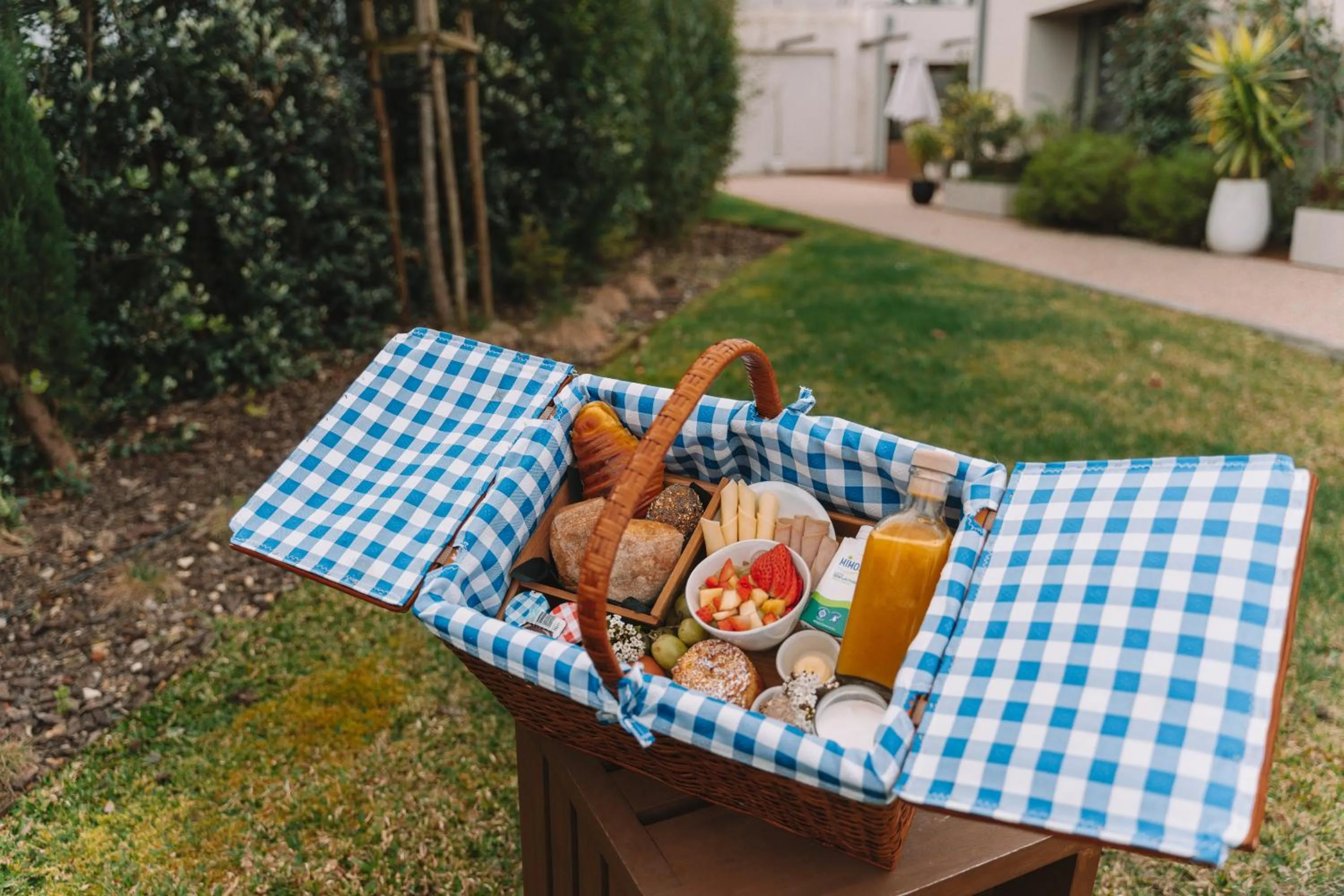 Garden in BFRESH Hotel - Padel, Pool & Fitness - Adults Only