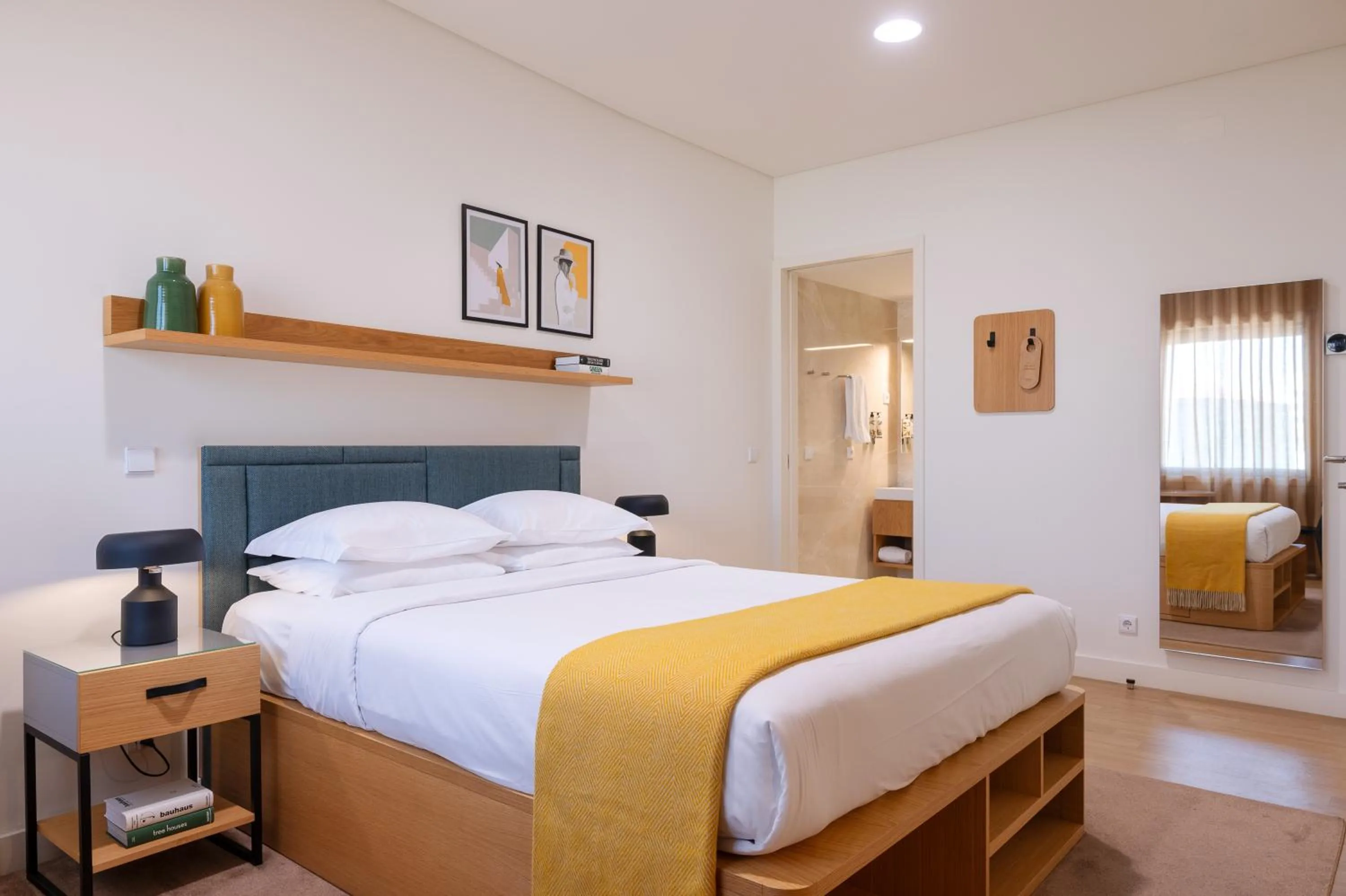 Bathroom, Bed in BFRESH Hotel - Padel, Pool & Fitness - Adults Only