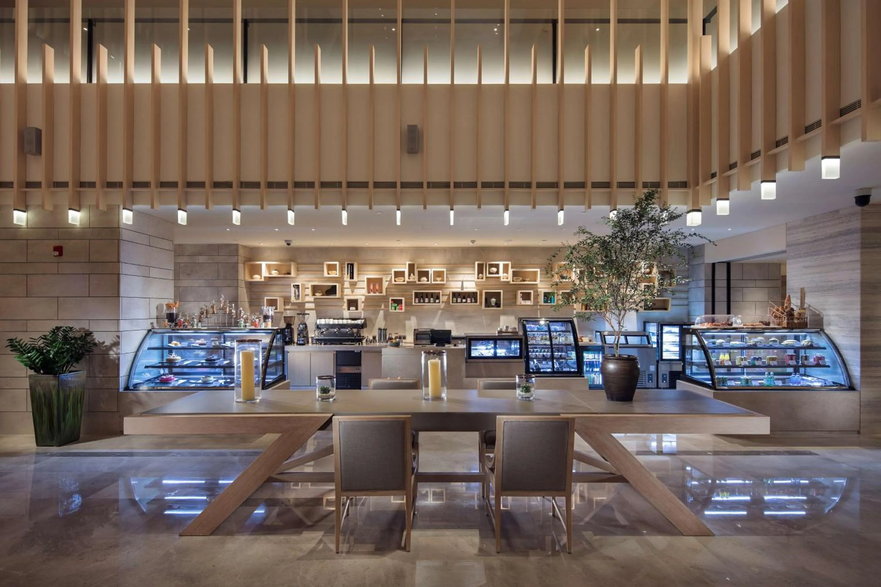 Restaurant/places to eat in Hilton Shenzhen Shekou Nanhai