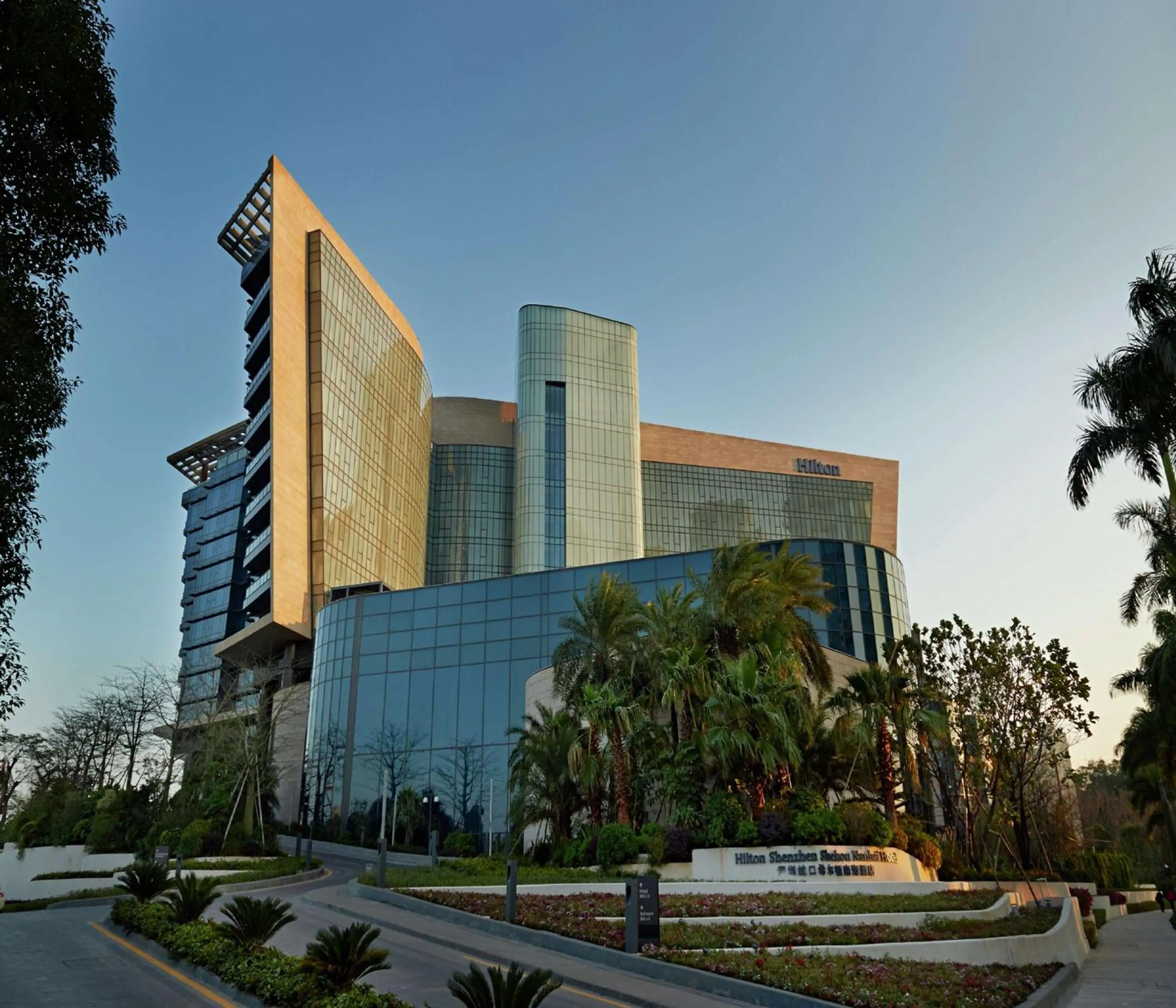 Property building in Hilton Shenzhen Shekou Nanhai