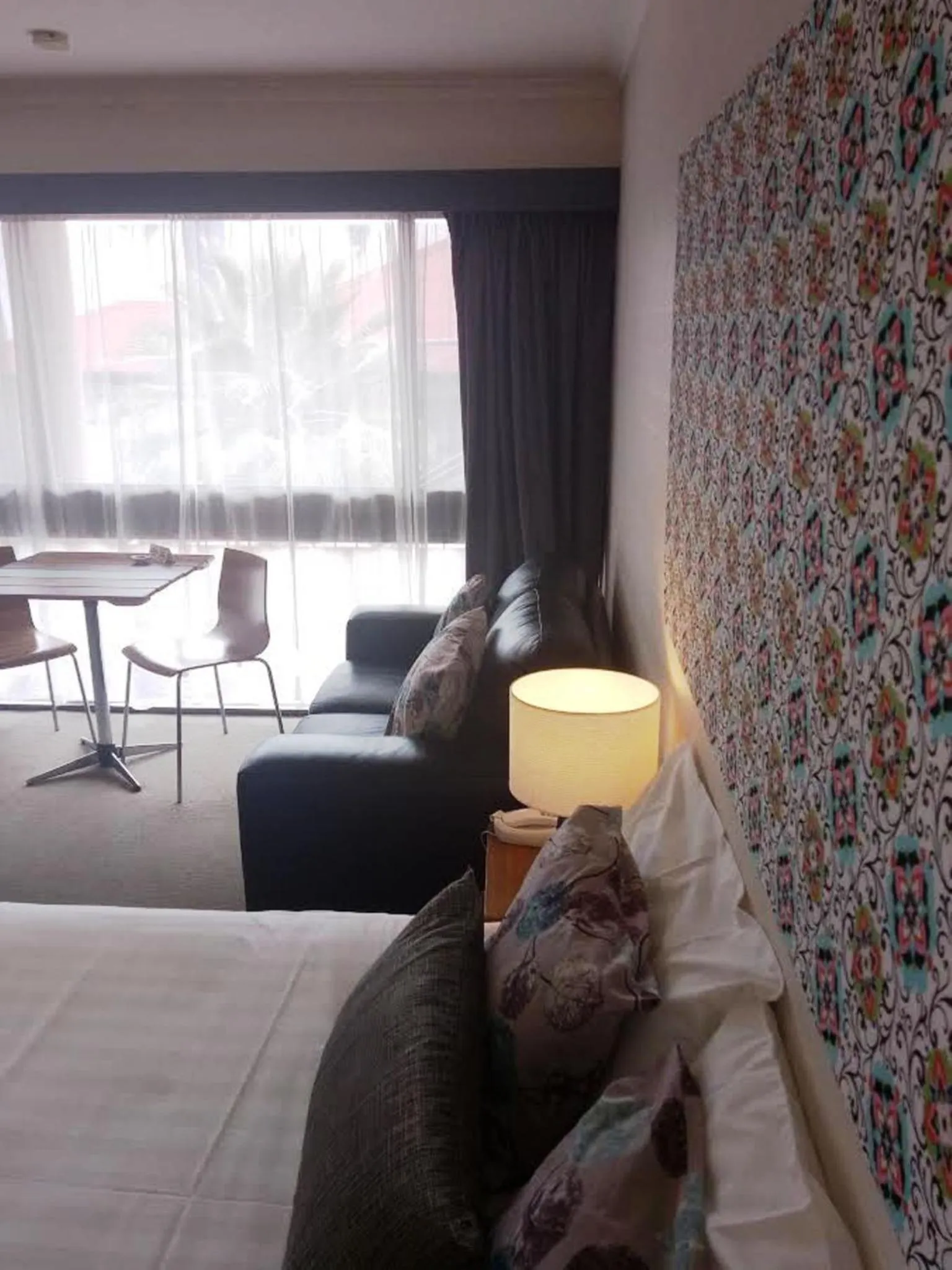 Bed in Winsor Park Motor Inn