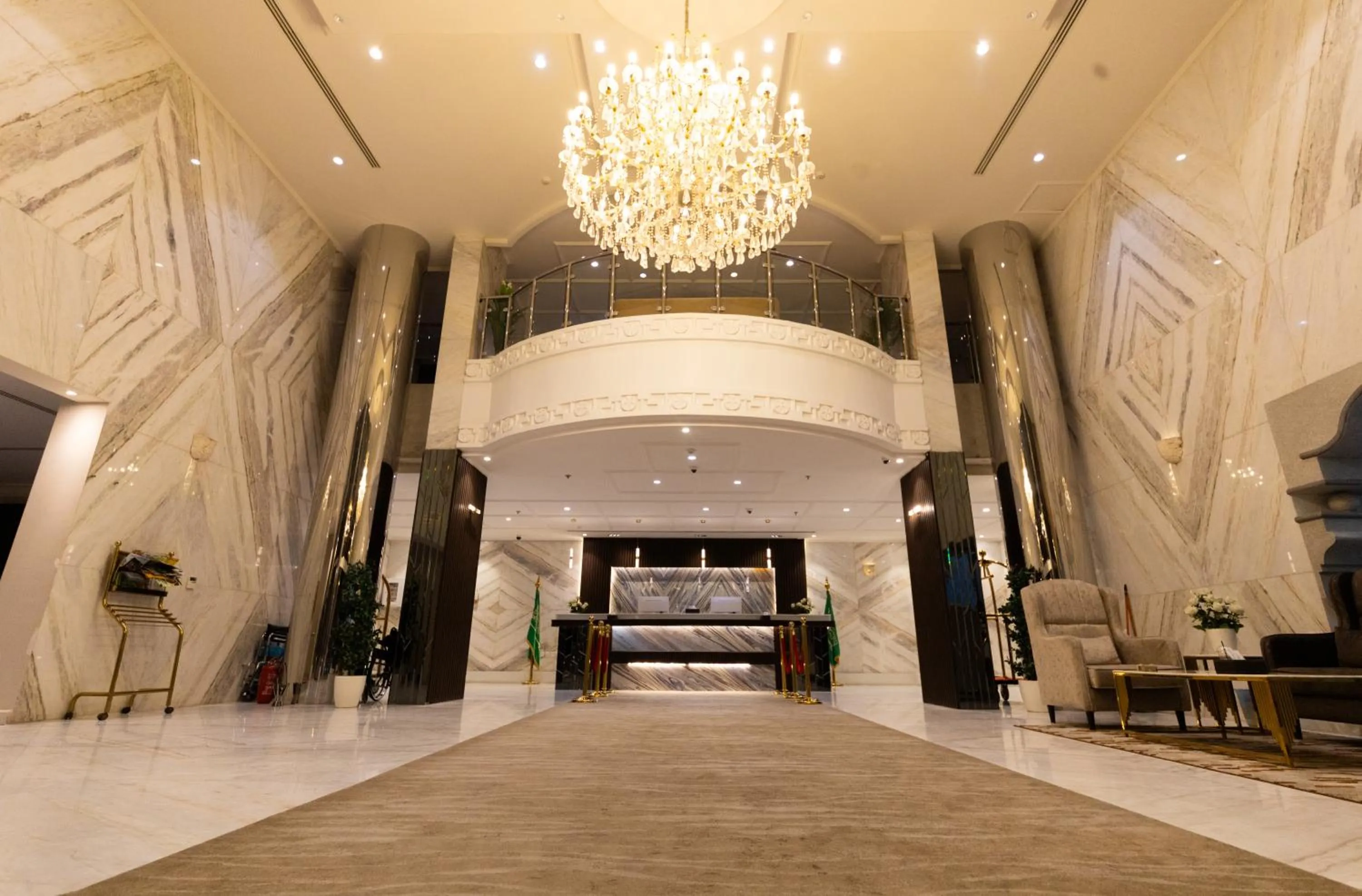 Facade/entrance in Burj Al Hayat Hotel Suites - Al Olaya