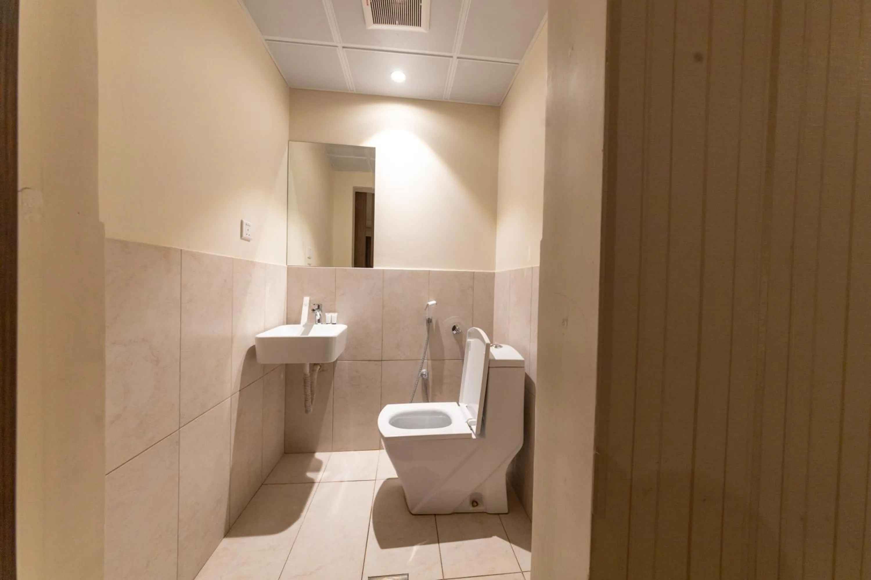 Shower in Burj Al Hayat Hotel Suites - Al Olaya