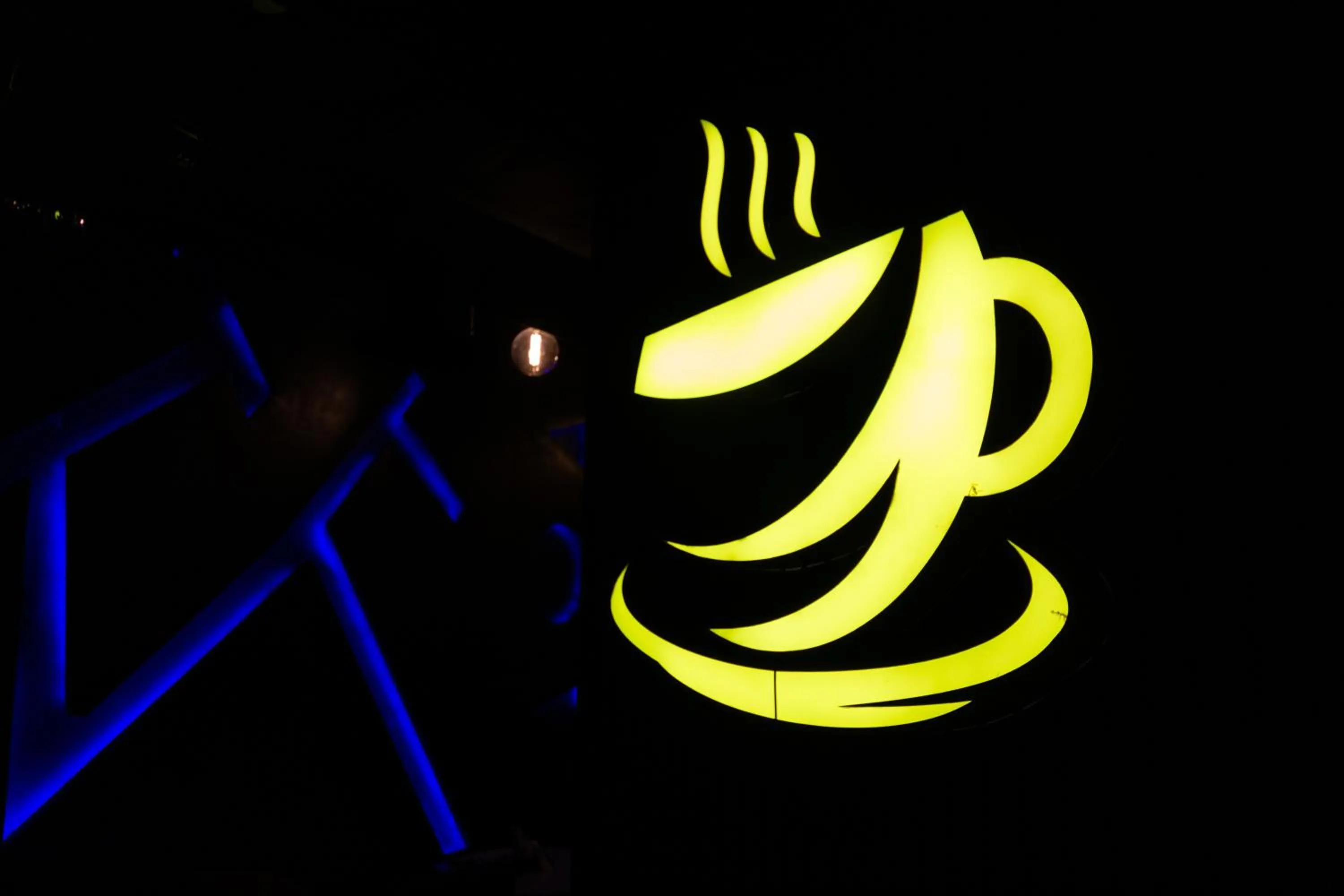 Lounge or bar in Burj Al Hayat Hotel Suites - Al Olaya