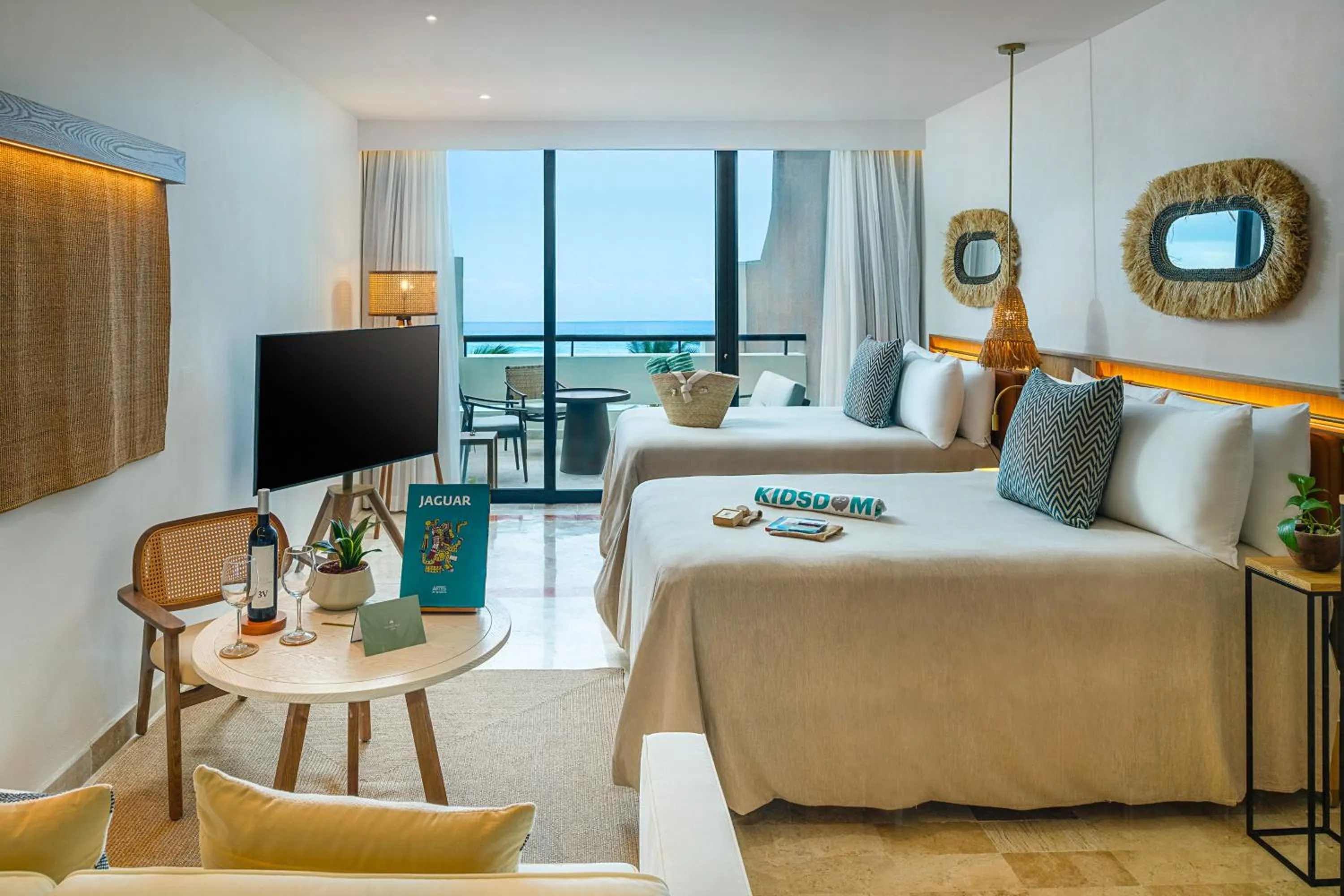 Sea view, Bed in Paradisus Cancun All Inclusive