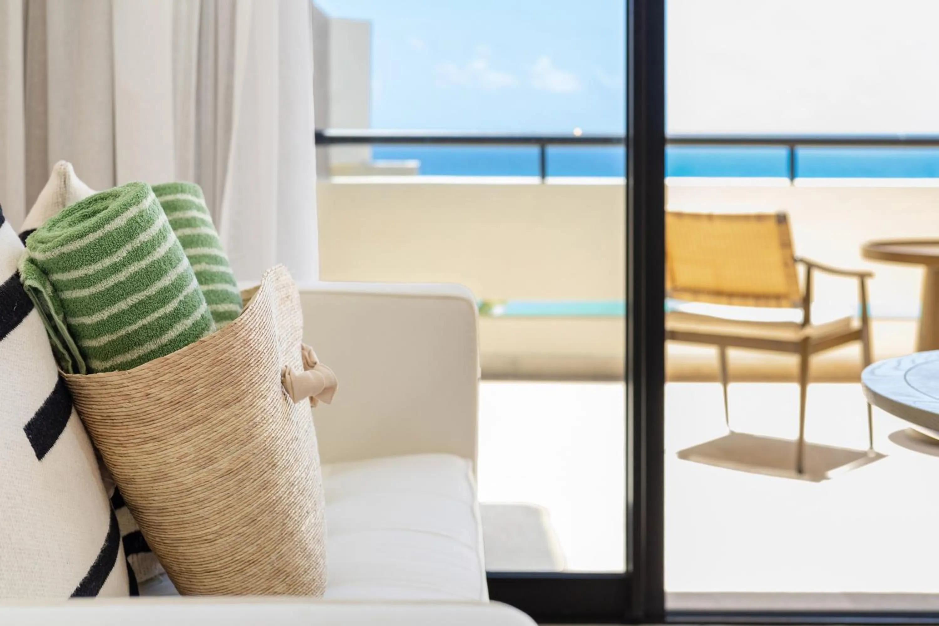 Living room in Paradisus Cancun All Inclusive