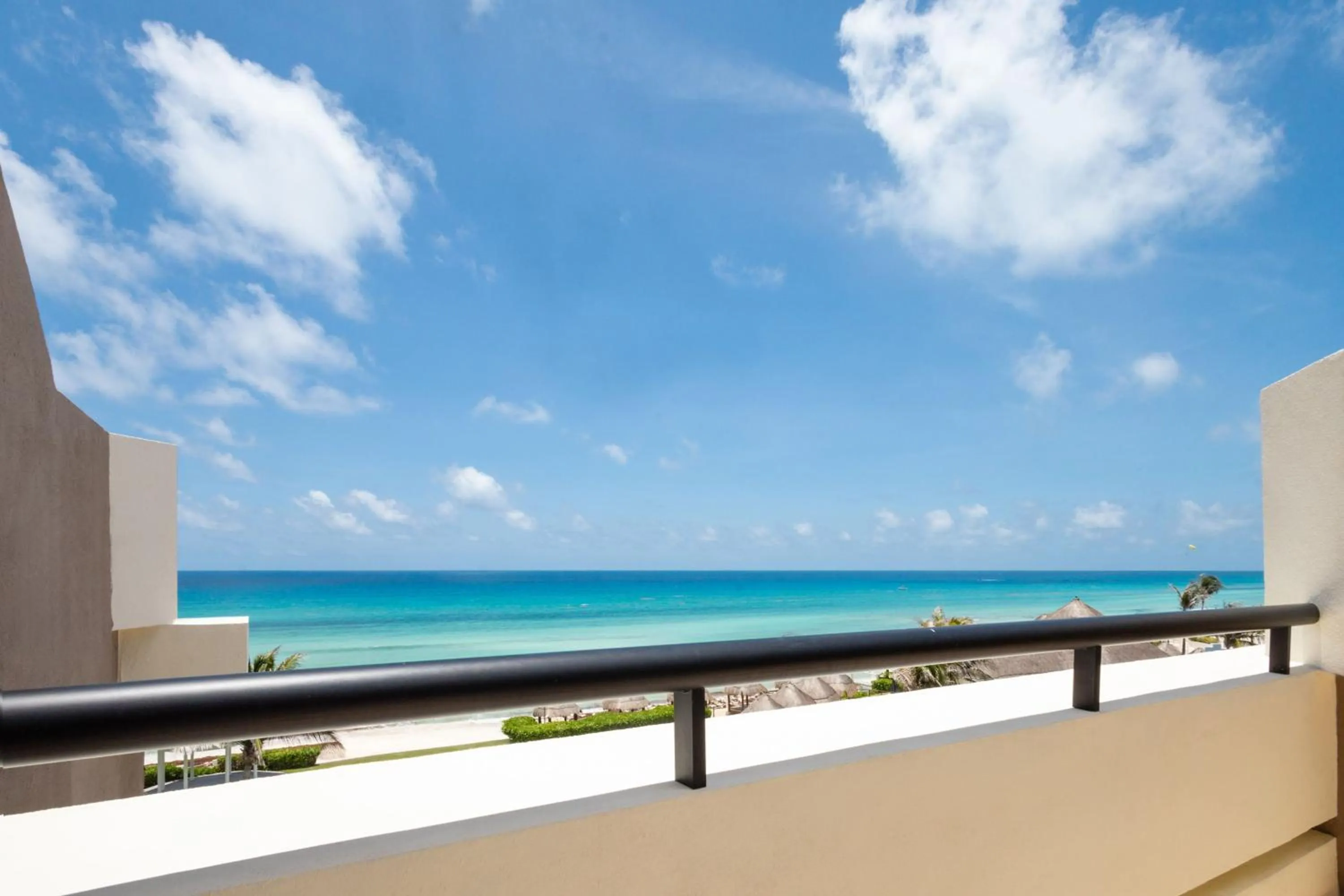 Property building in Paradisus Cancun All Inclusive - Grand Reopening coming soon