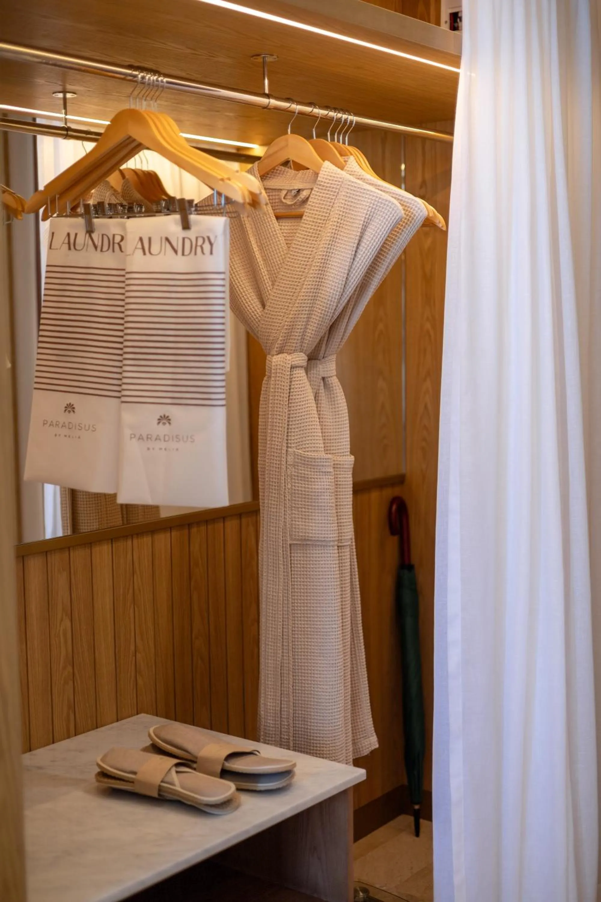 wardrobe, Bed in Paradisus Cancun All Inclusive