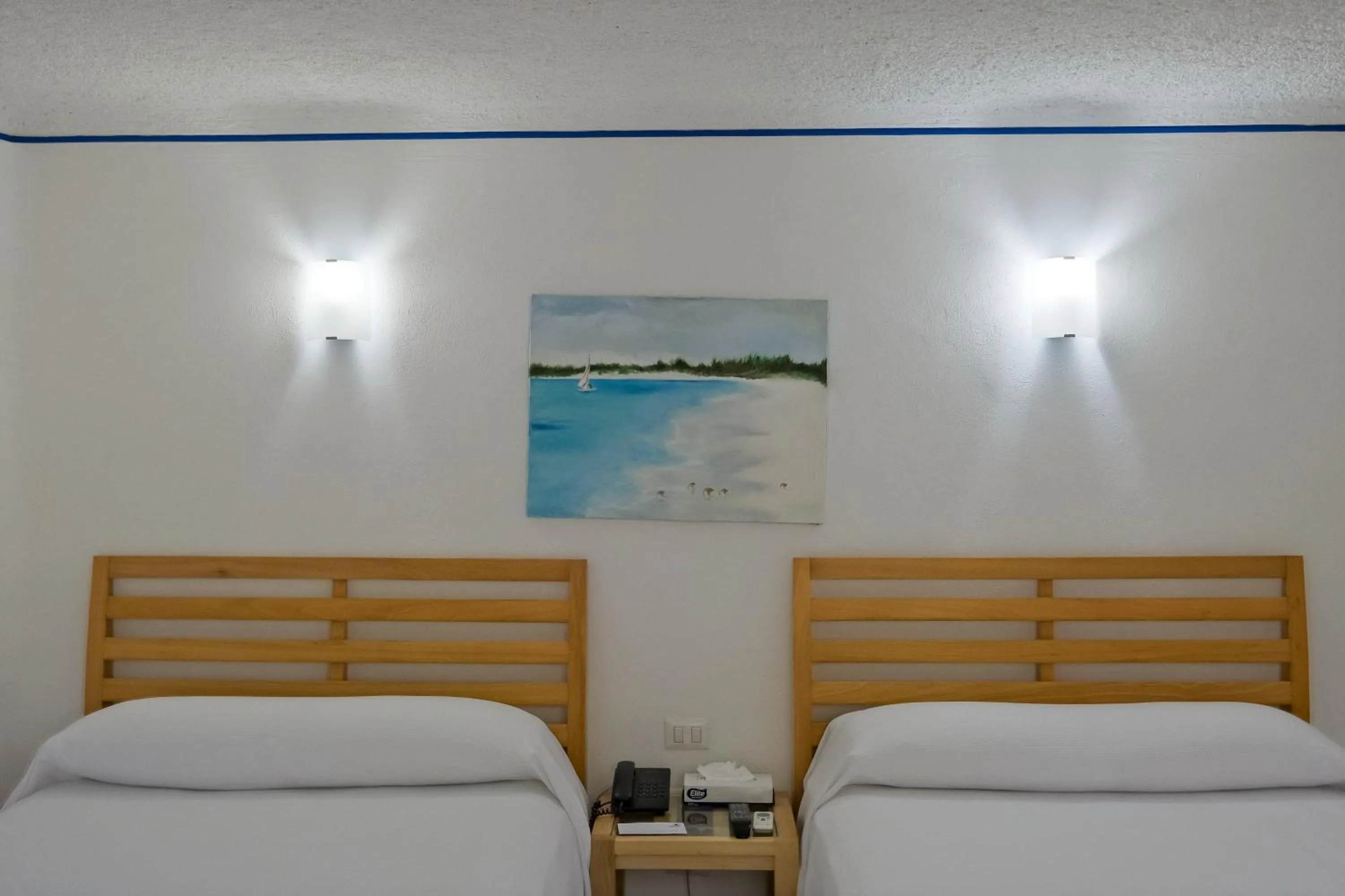 Guests, Bed in Sotavento Hotel & Yacht Club