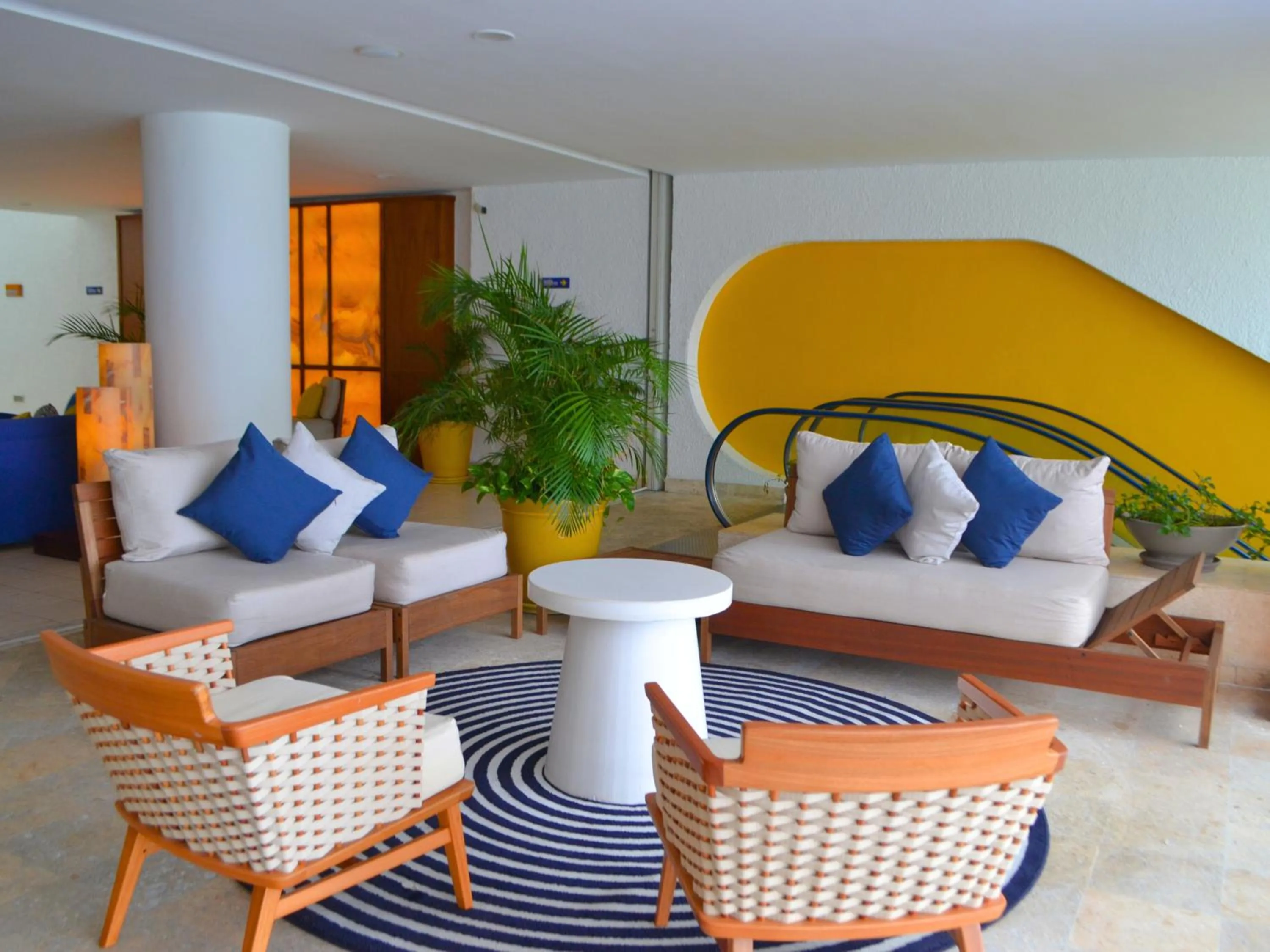 Living room in Hotel Casa Mexicana Cozumel