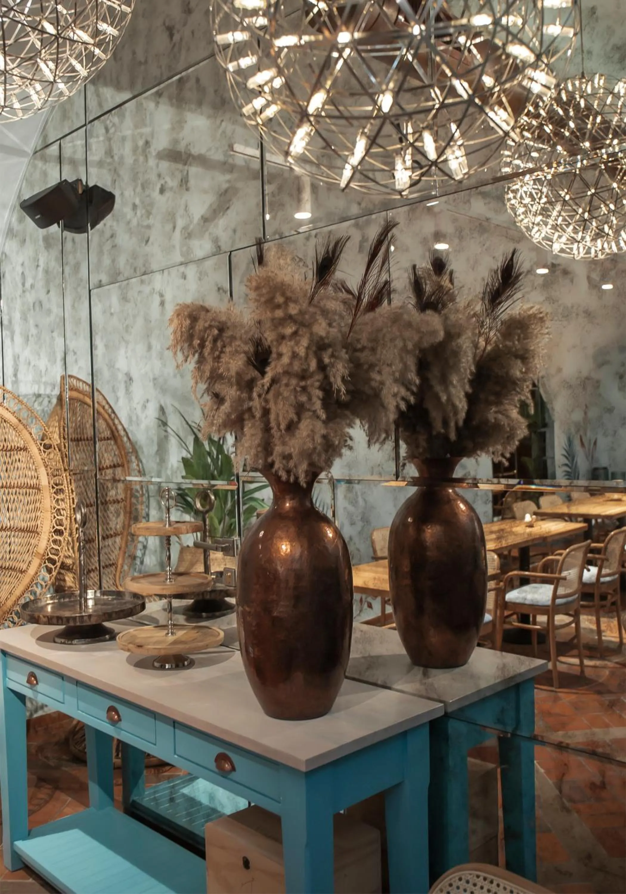 Restaurant/places to eat in Apartamenty Sowa Toruń