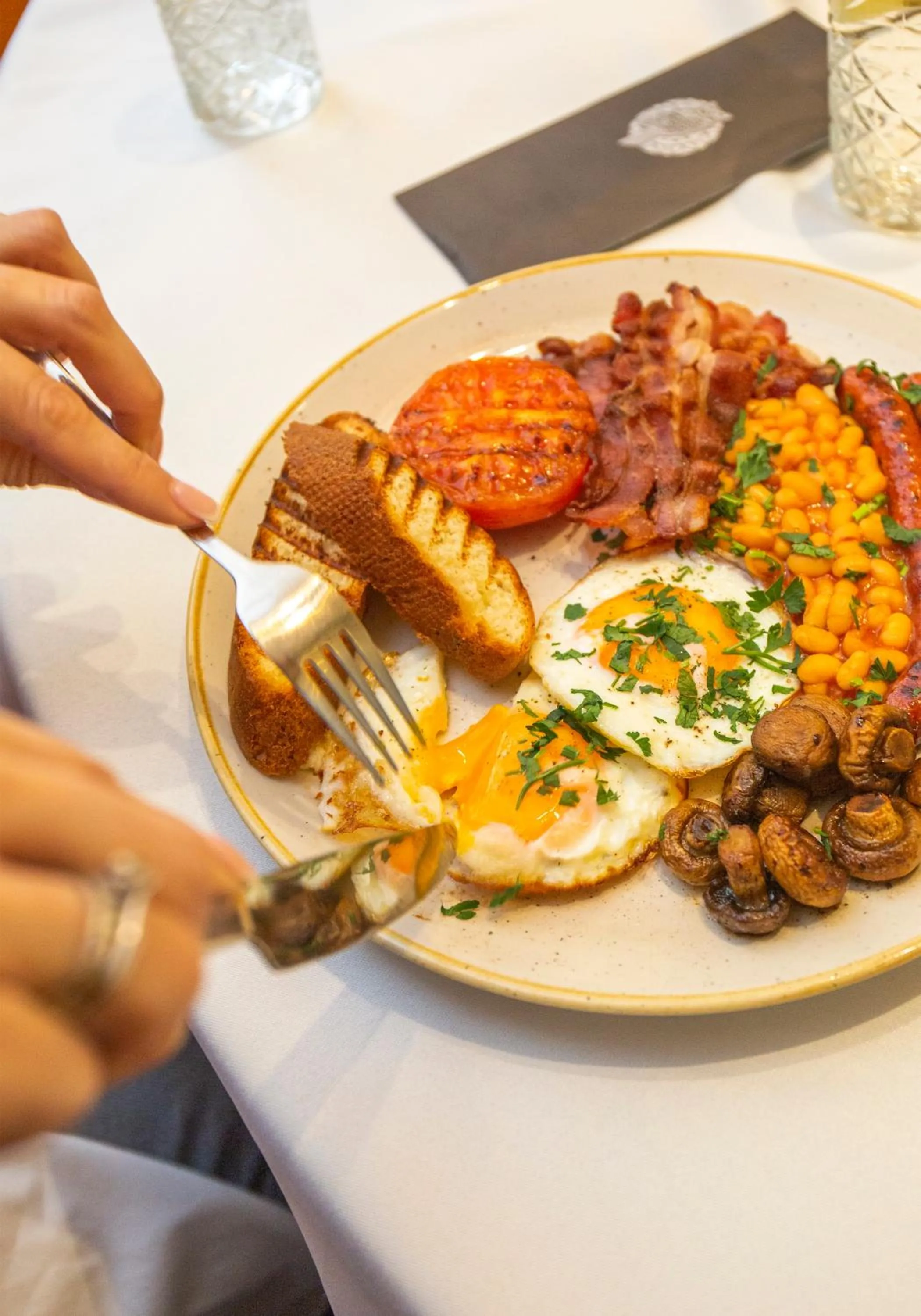 Breakfast in Apartamenty Sowa Toruń