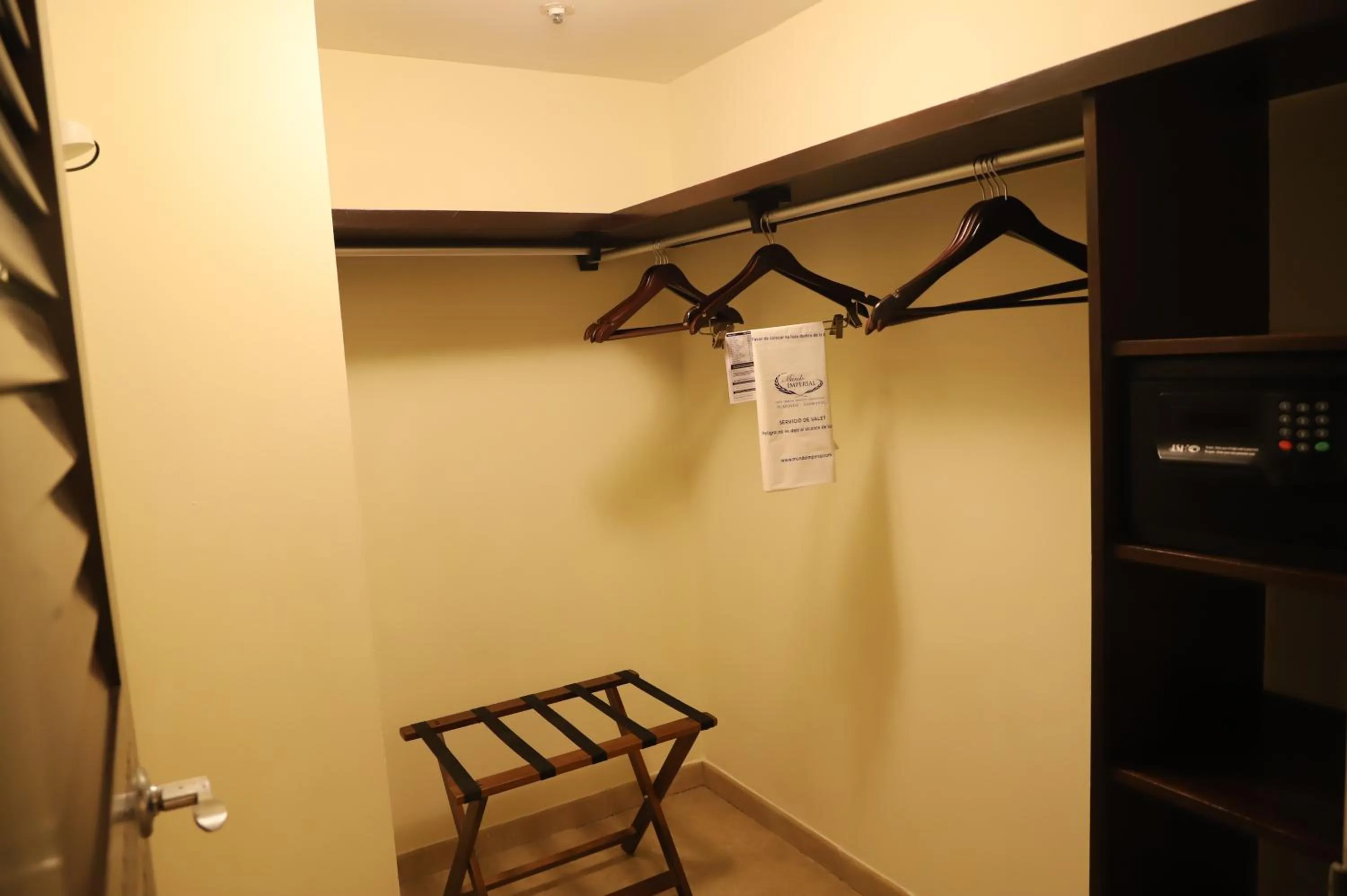 wardrobe in Princess Mundo Imperial Riviera Diamante Acapulco