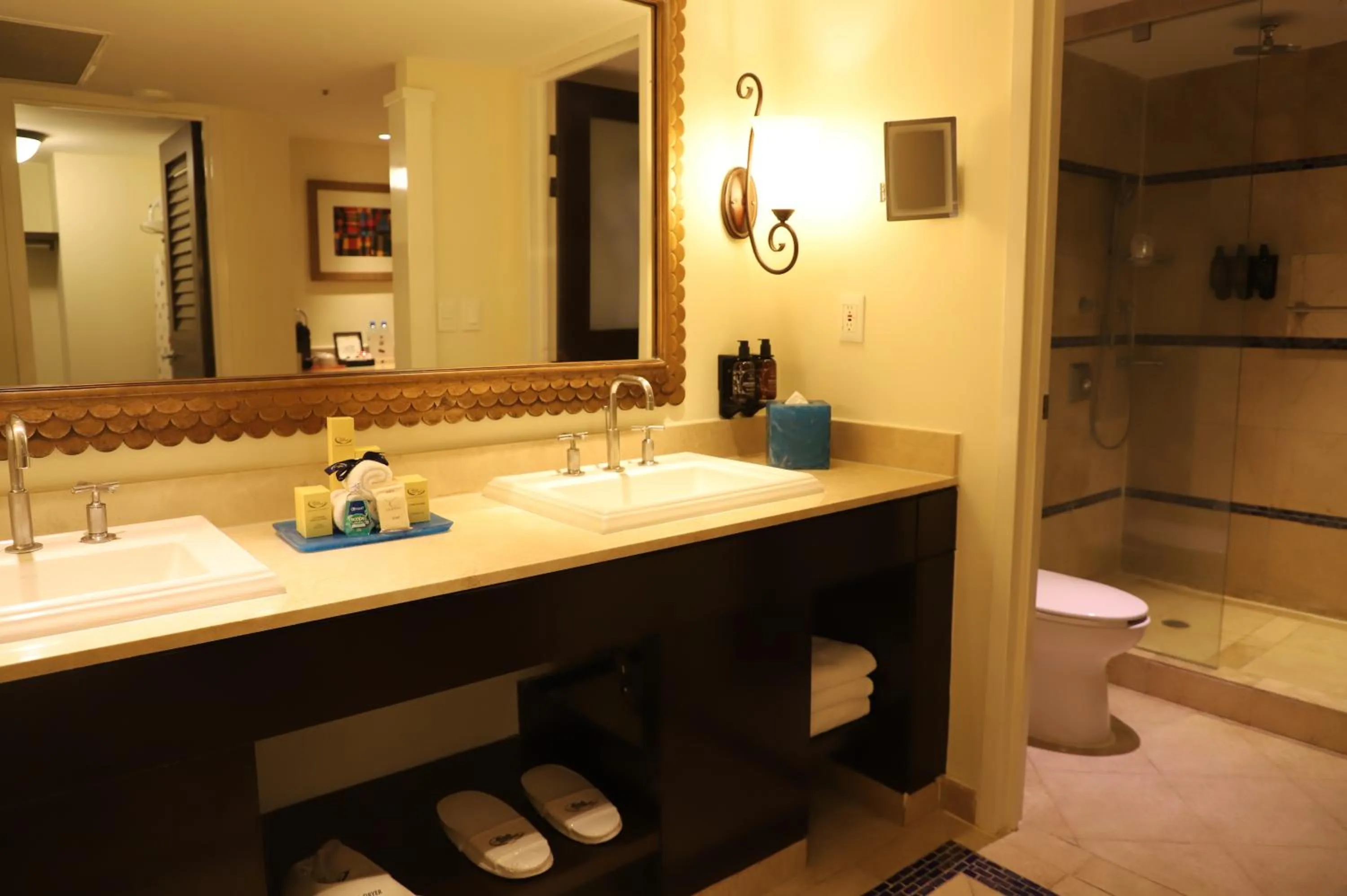 Bathroom in Princess Mundo Imperial Riviera Diamante Acapulco