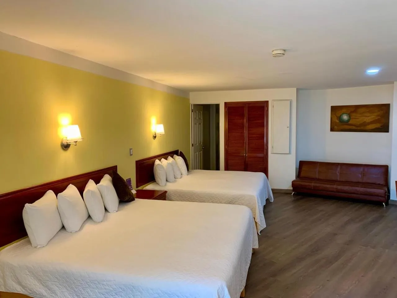 Bedroom, Bed in Hotel Enterprise Inn Poliforum