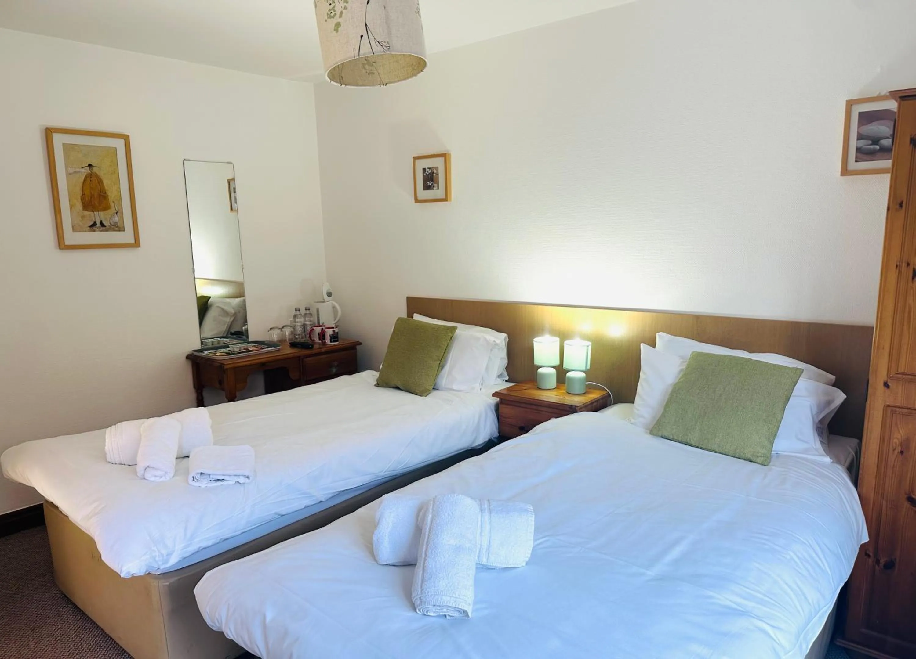 Bedroom, Bed in ROYAL OAK