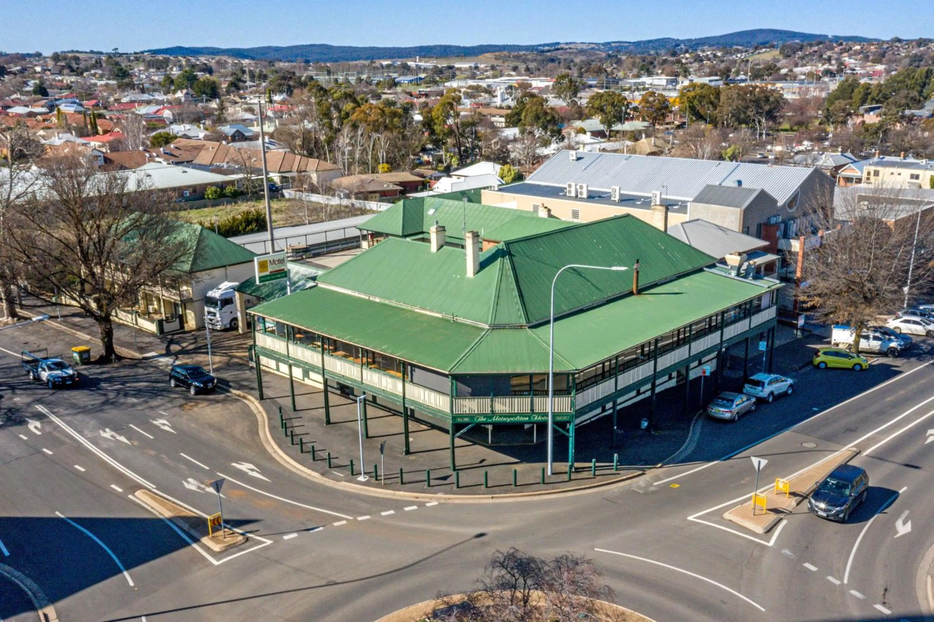 City view in Metropolitan Hotel