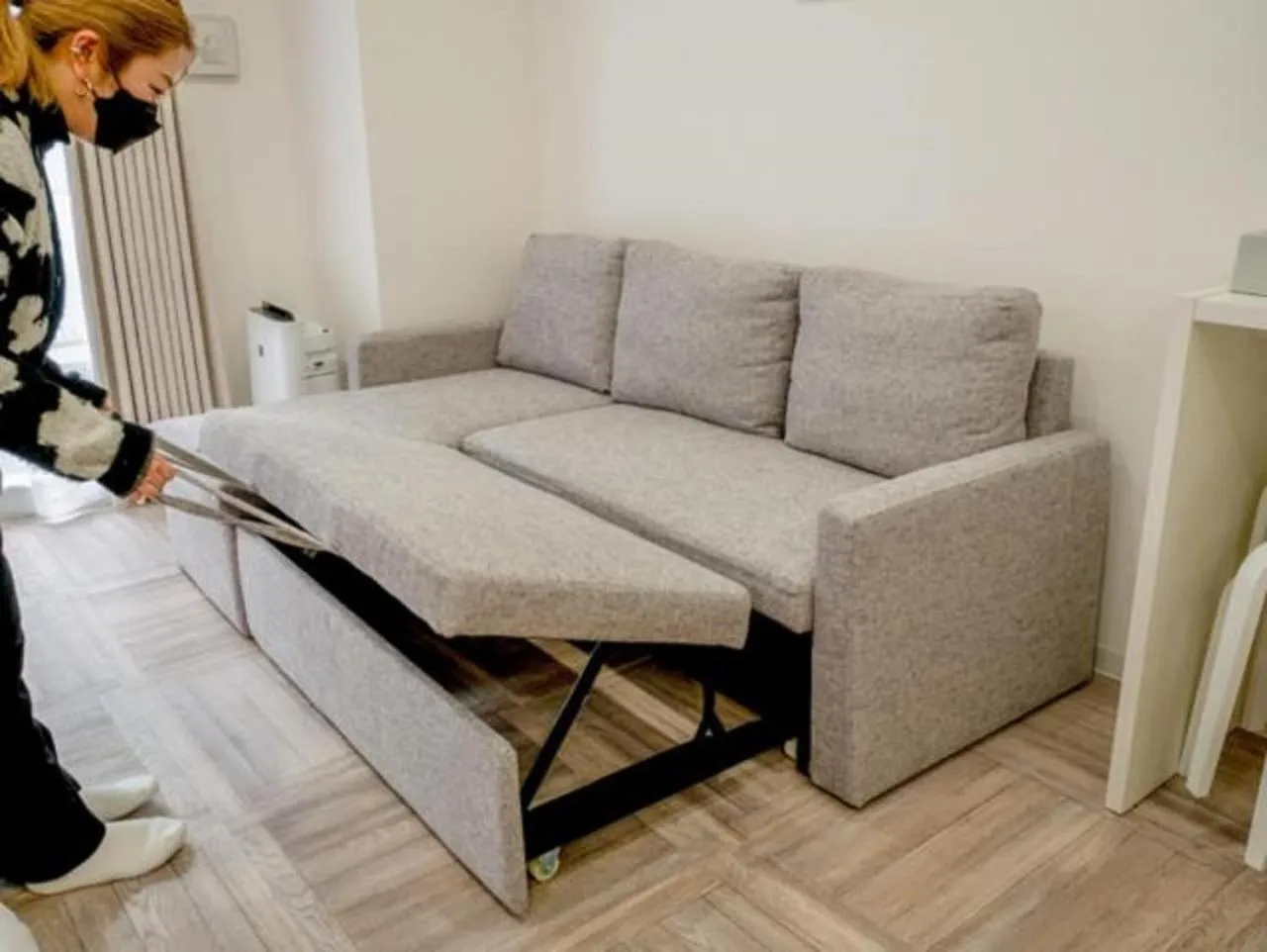 Bed in A.A.O BLDG. NAMBA