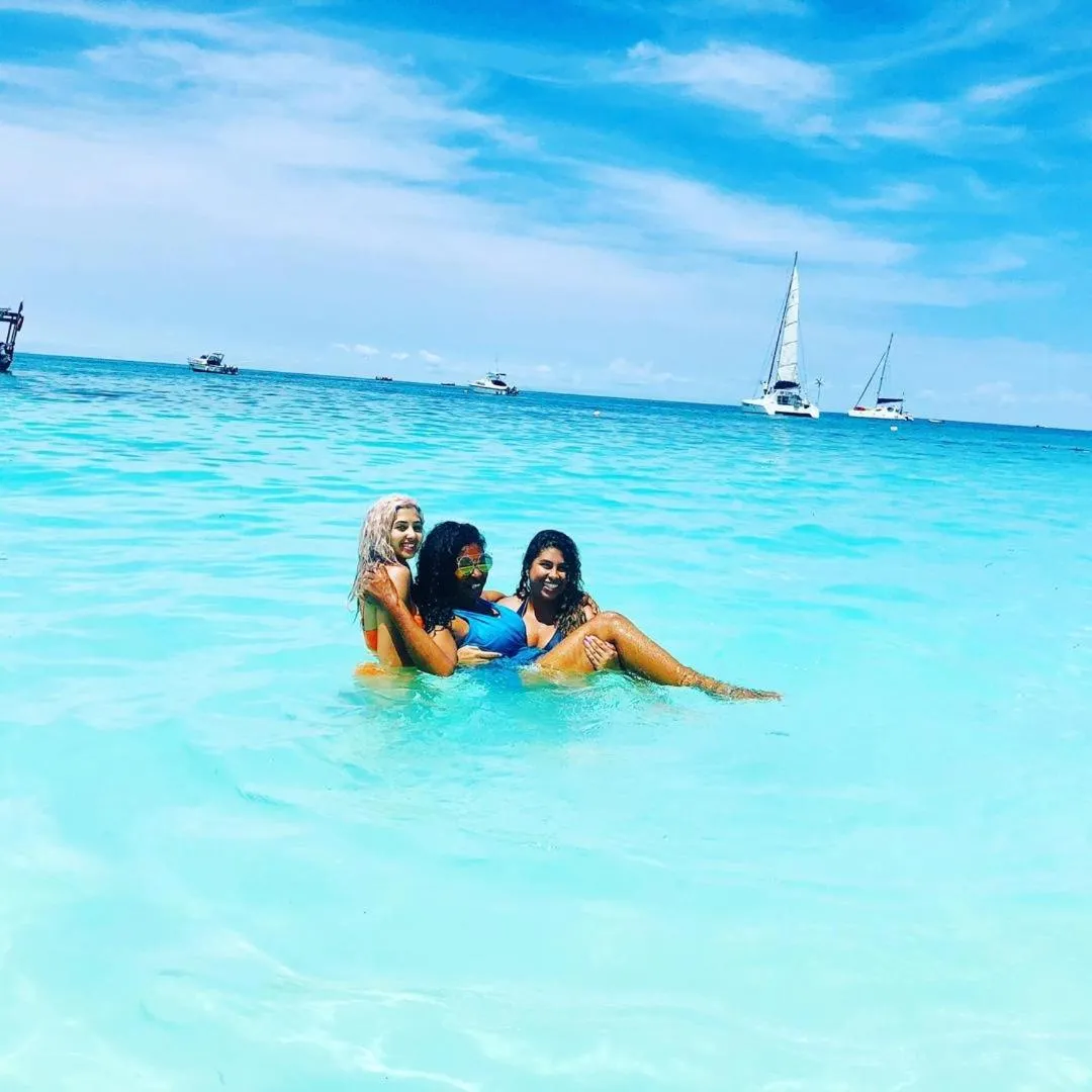 Beach in Majani Breeze