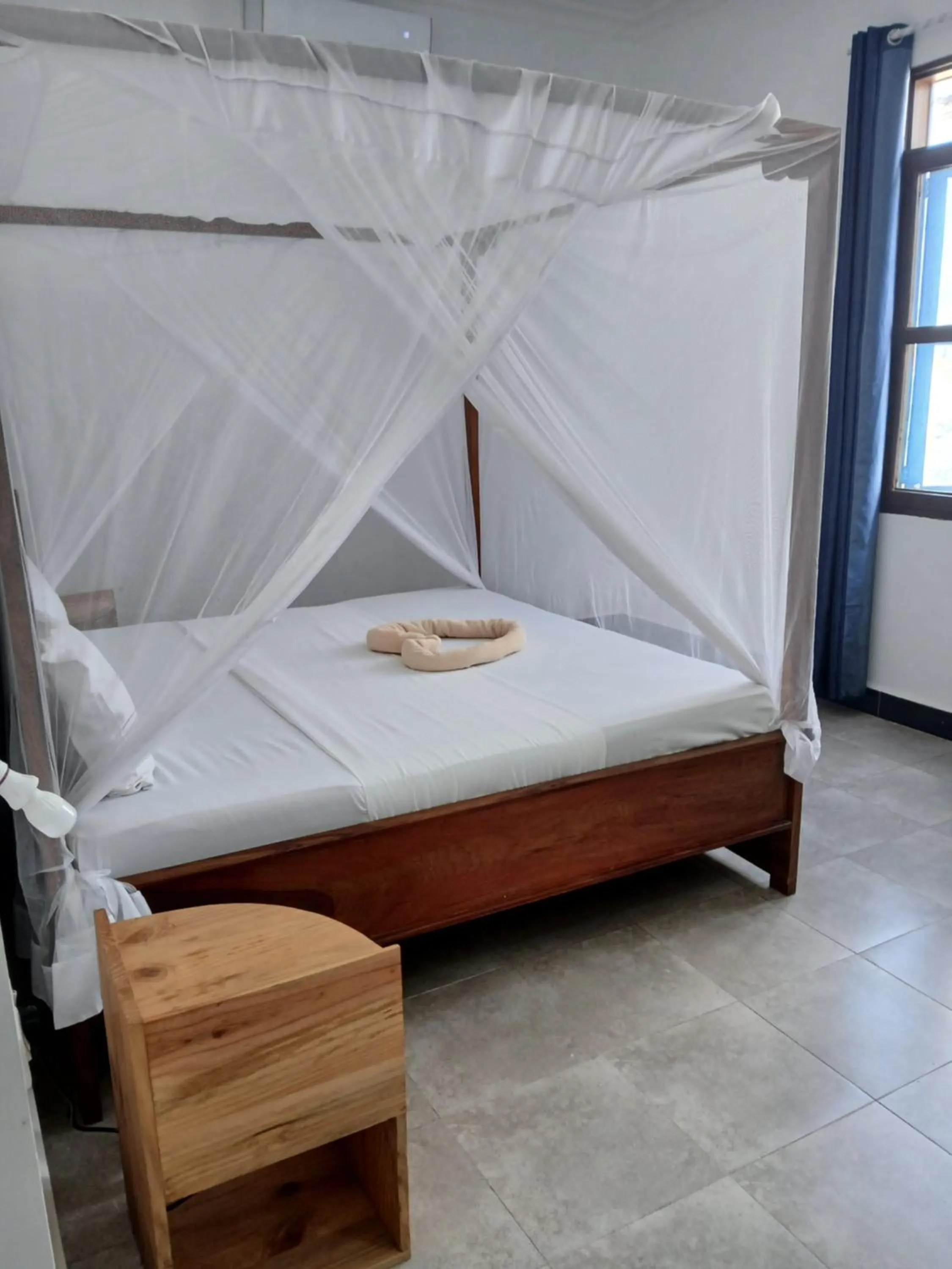 Bedroom, Bed in Majani Breeze