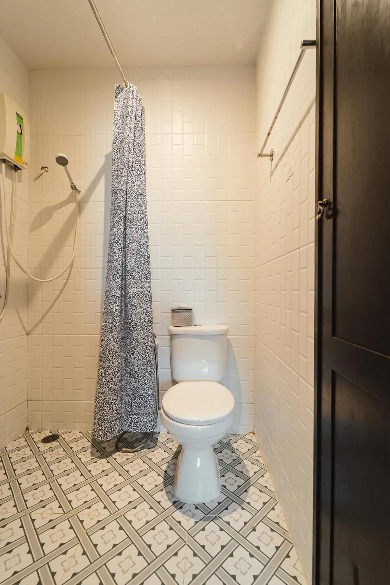 Shower in Tim Mansion