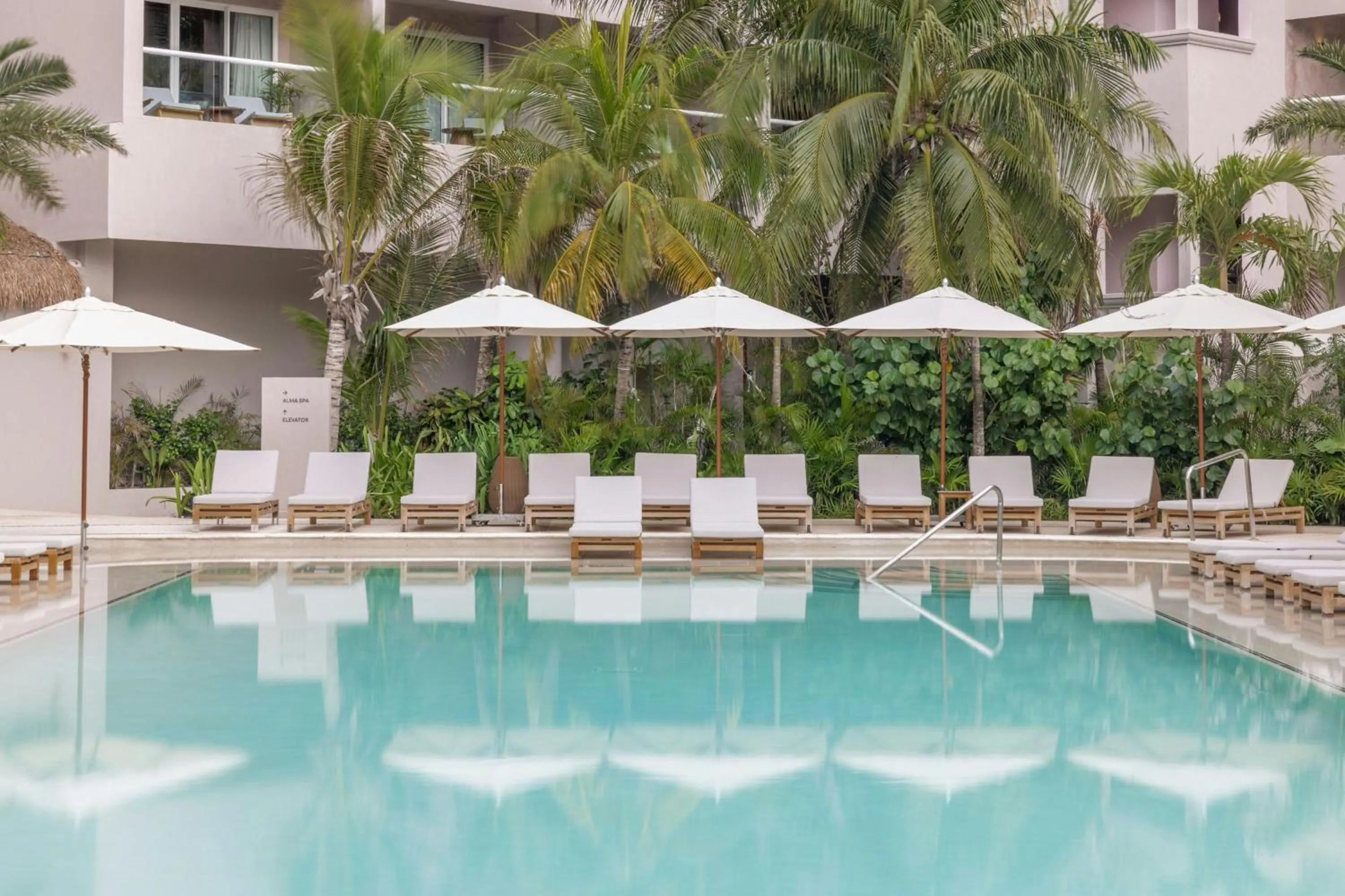 Swimming pool in Almare, a Luxury Collection Resort, Isla Mujeres Cancun, Adult All-Inclusive