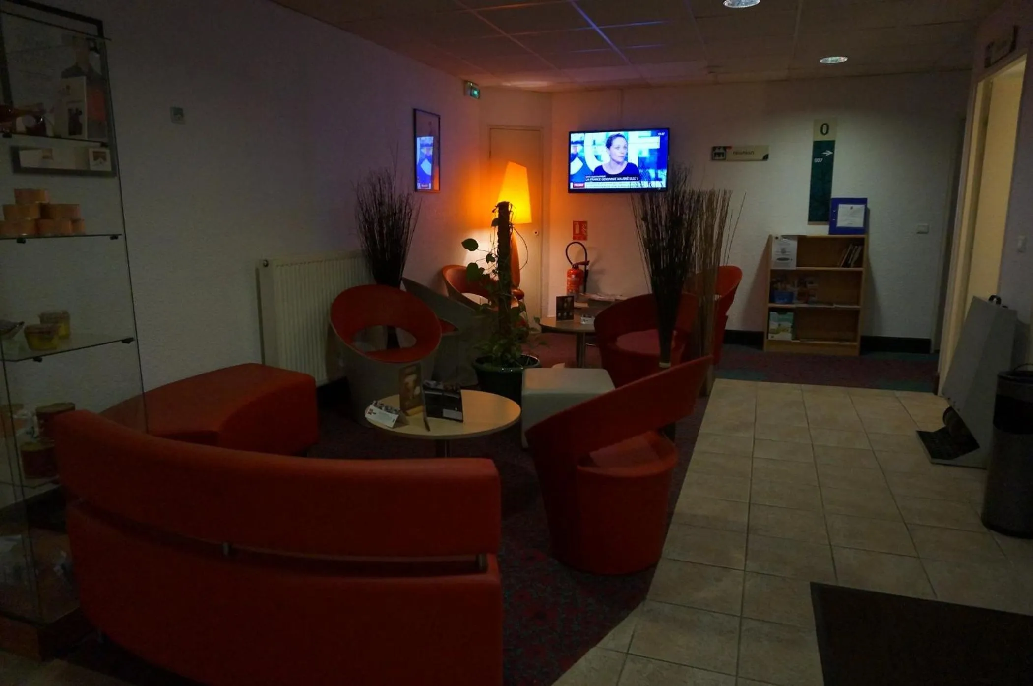 Lounge or bar in ibis Auch