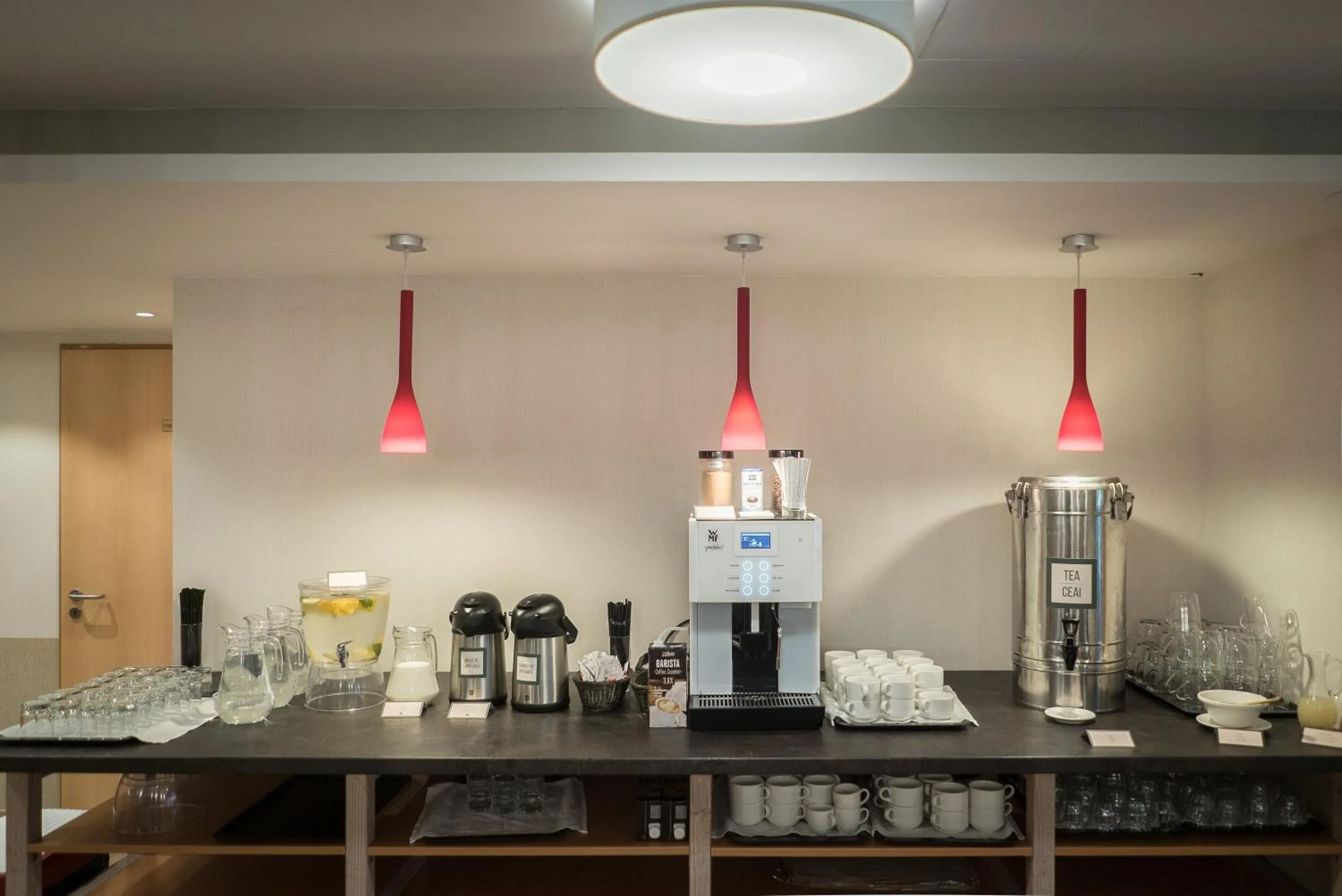 Breakfast in Lobogo Resort