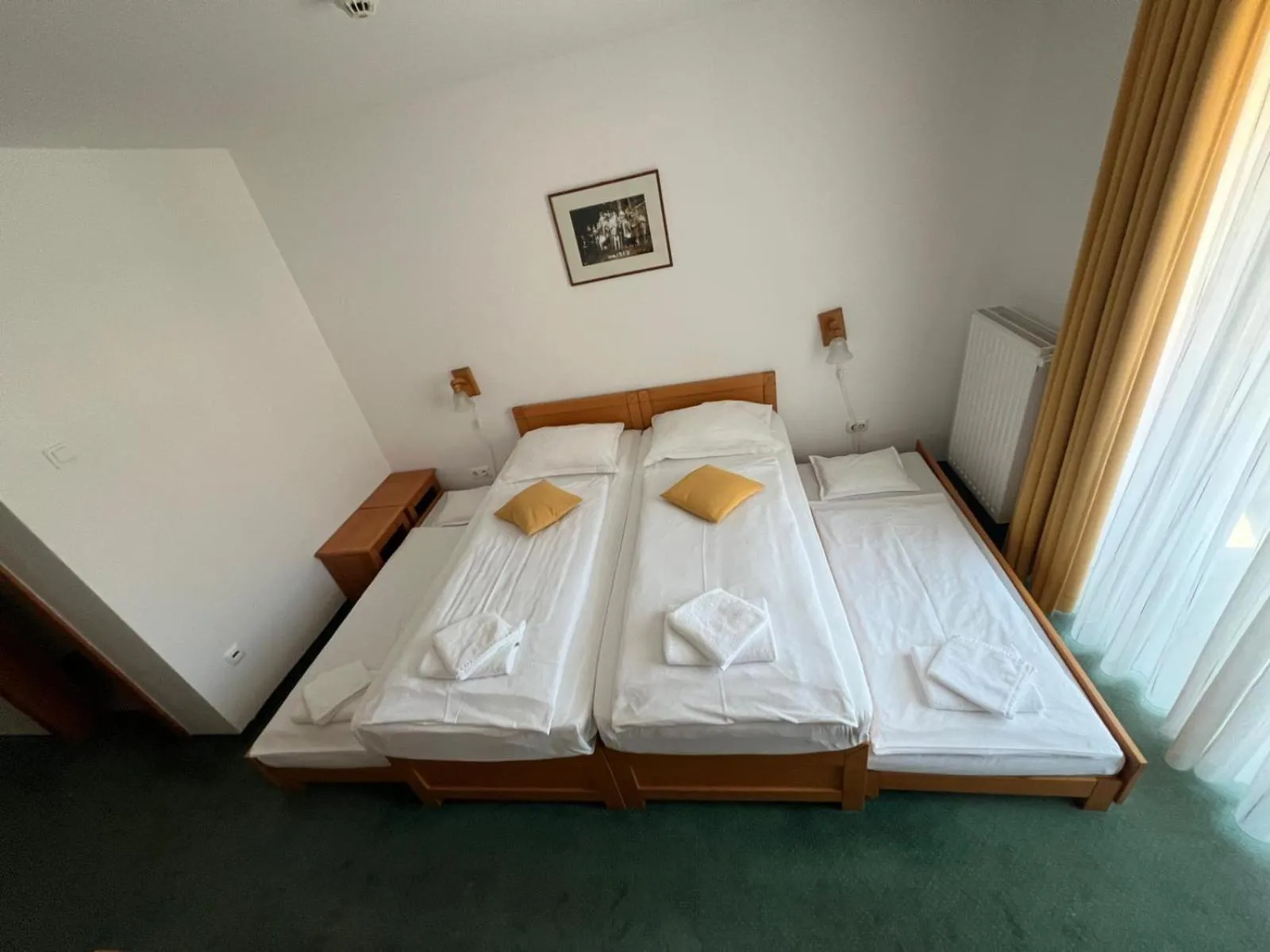 Bed in Lobogo Resort