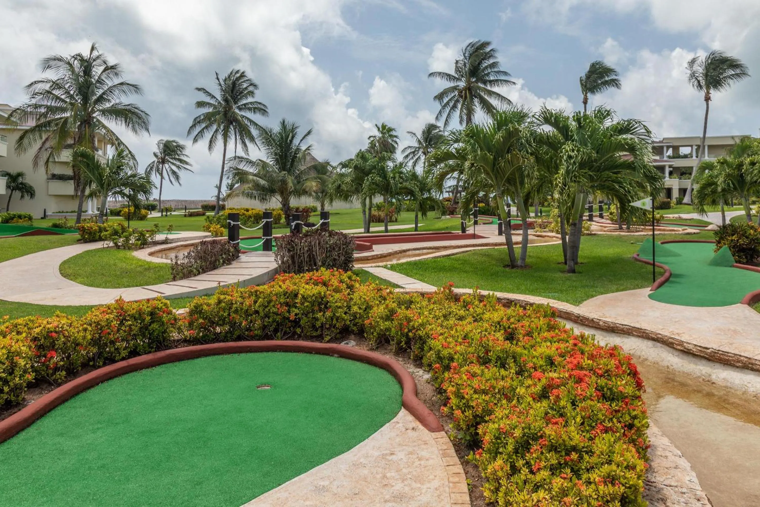 Garden in Moon Palace Cancun - All Inclusive
