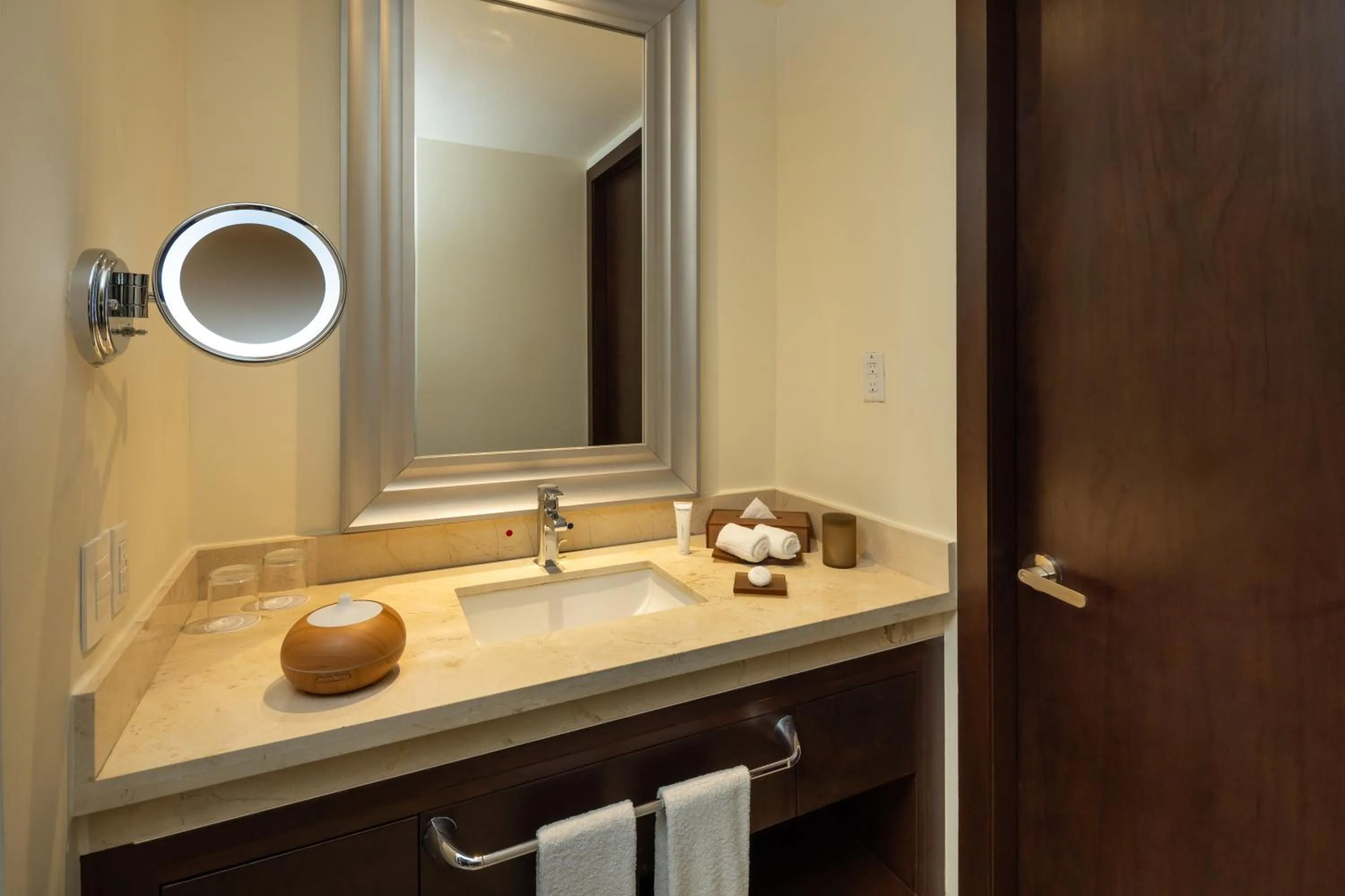 Superior Two Bedroom Presidential Suite Golf Course - Kids & Teens Free in Moon Palace Cancun - All Inclusive