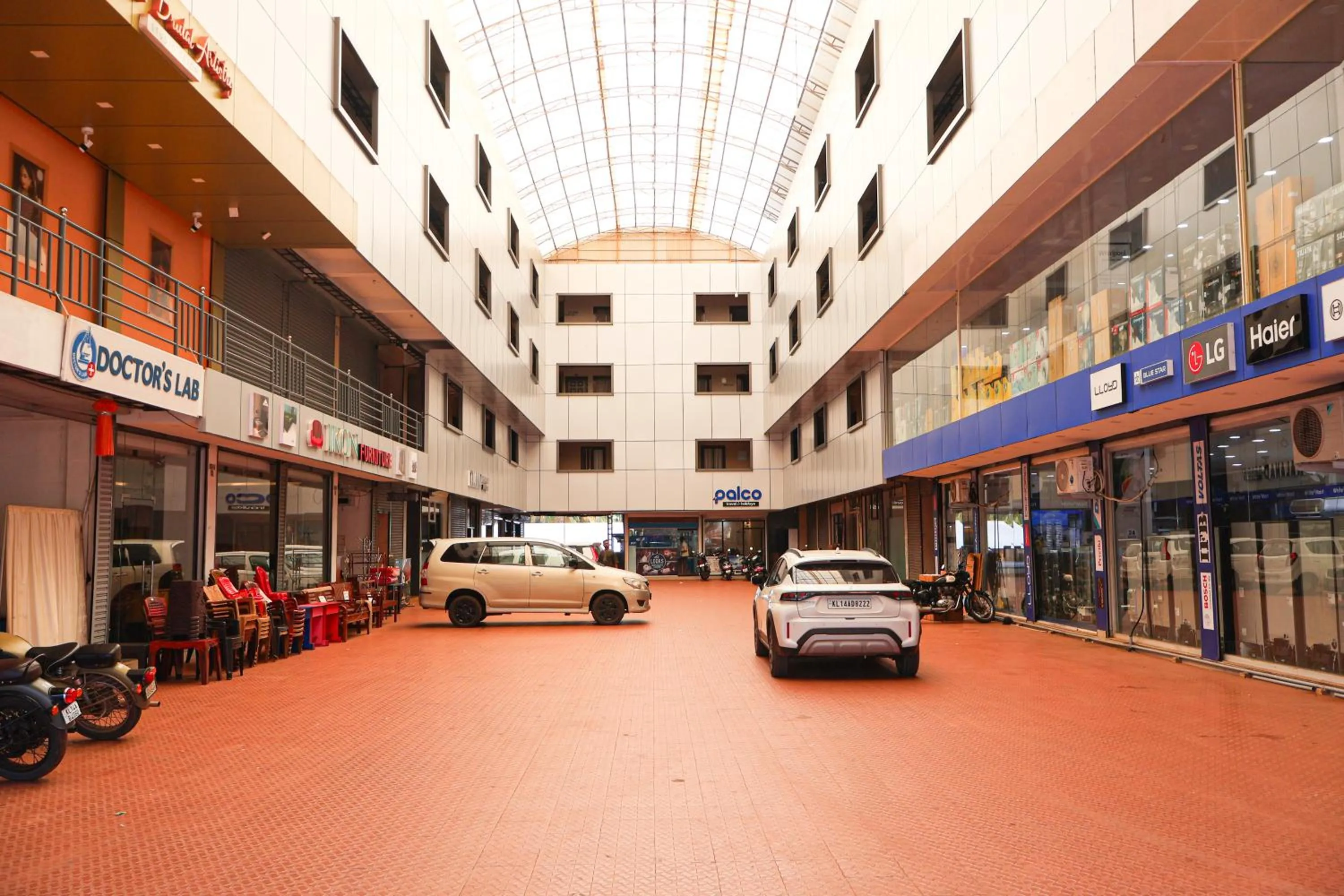 Kalanad Residency And Convention Centre