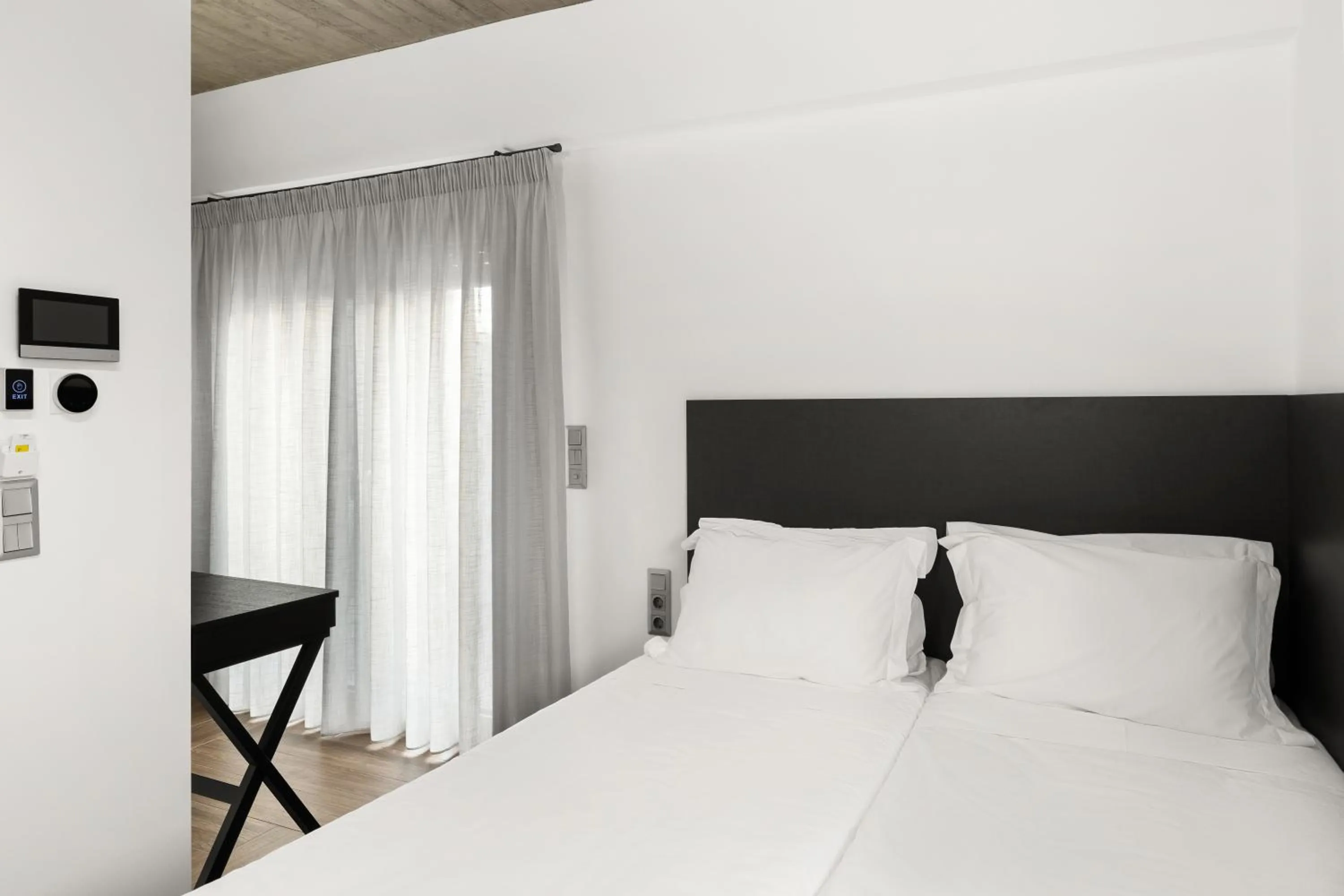 Bed in ATHENIAN VIEW LOFT