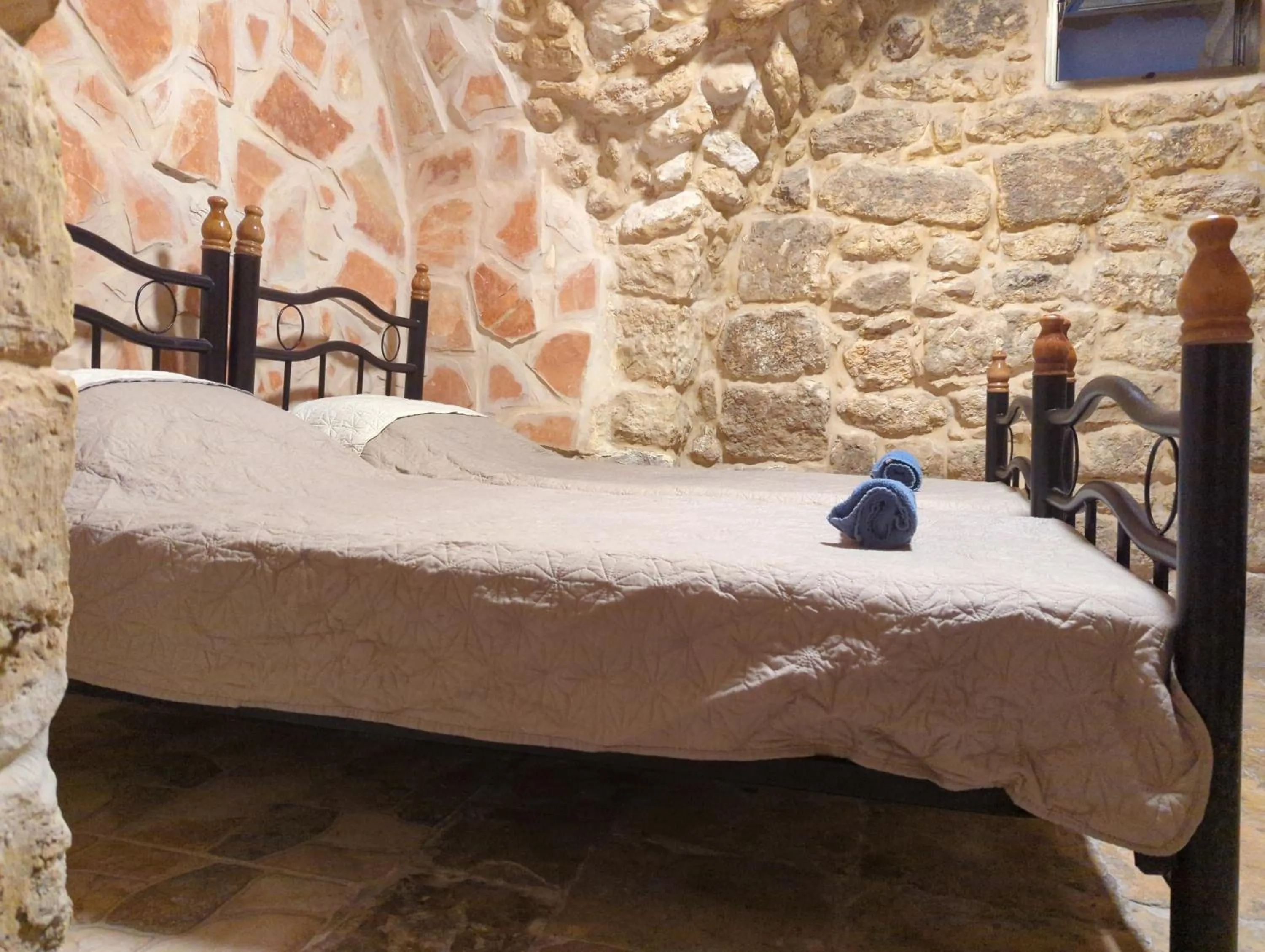 Bed in New Citadel Hostel