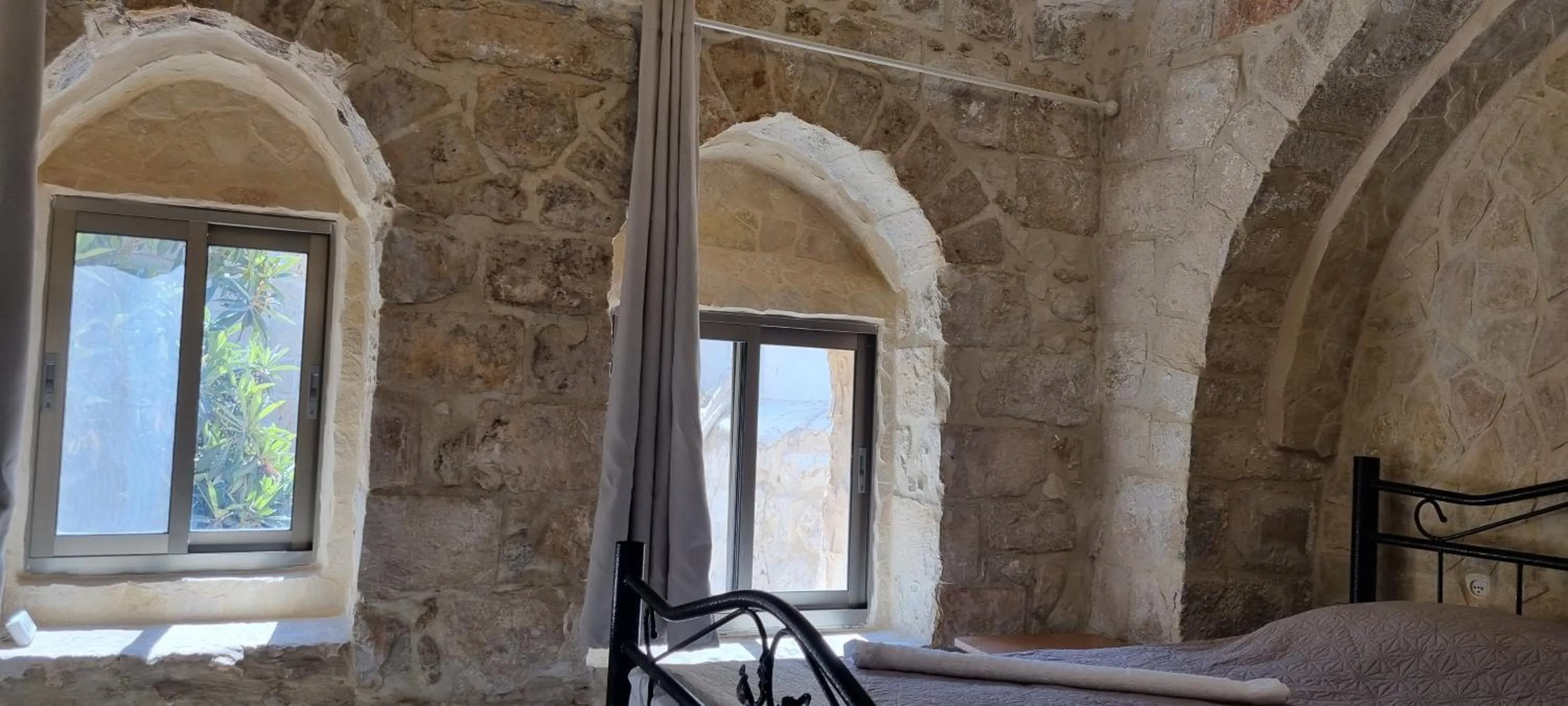 Bed in New Citadel Hostel