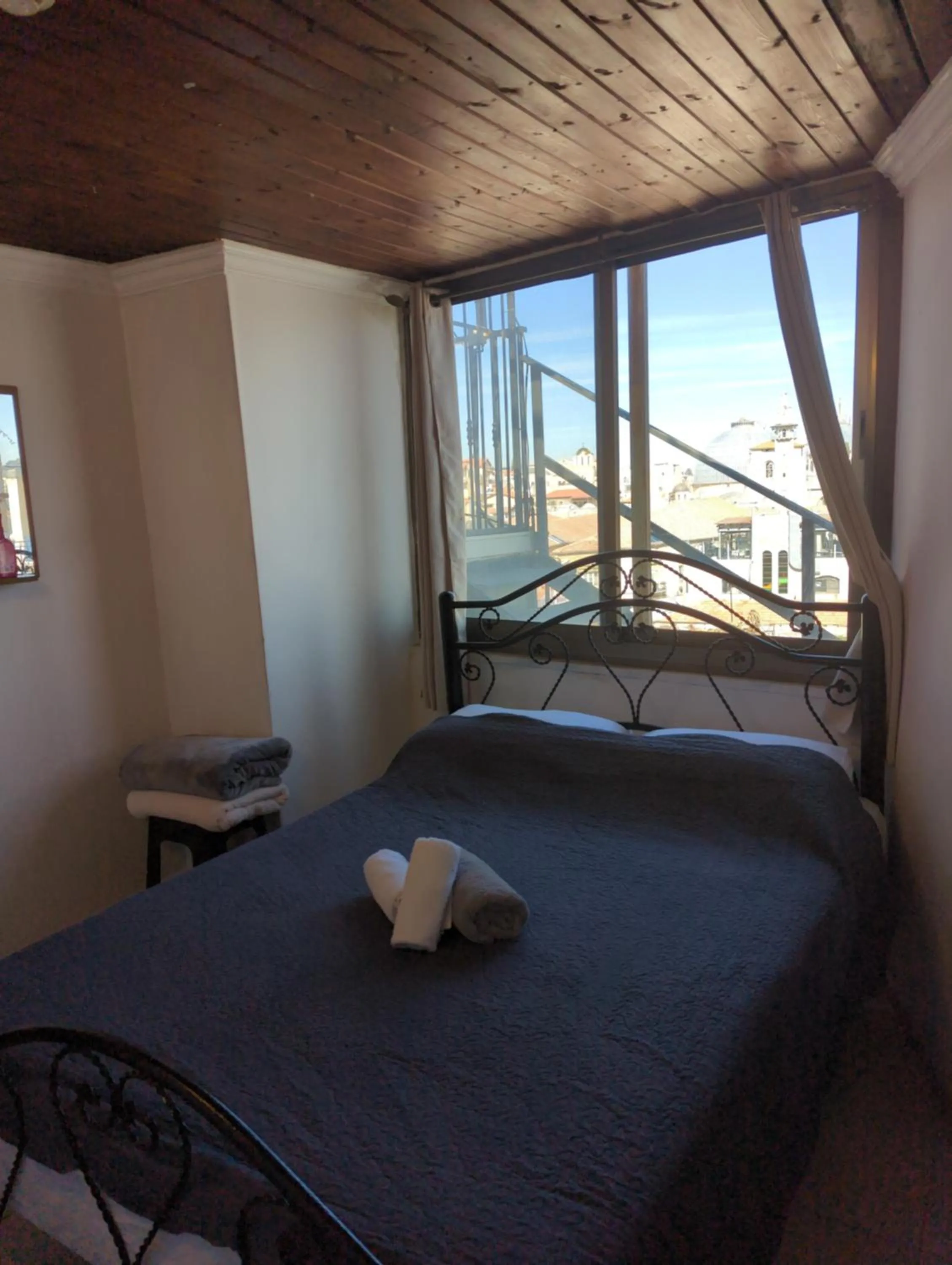 Bed in New Citadel Hostel