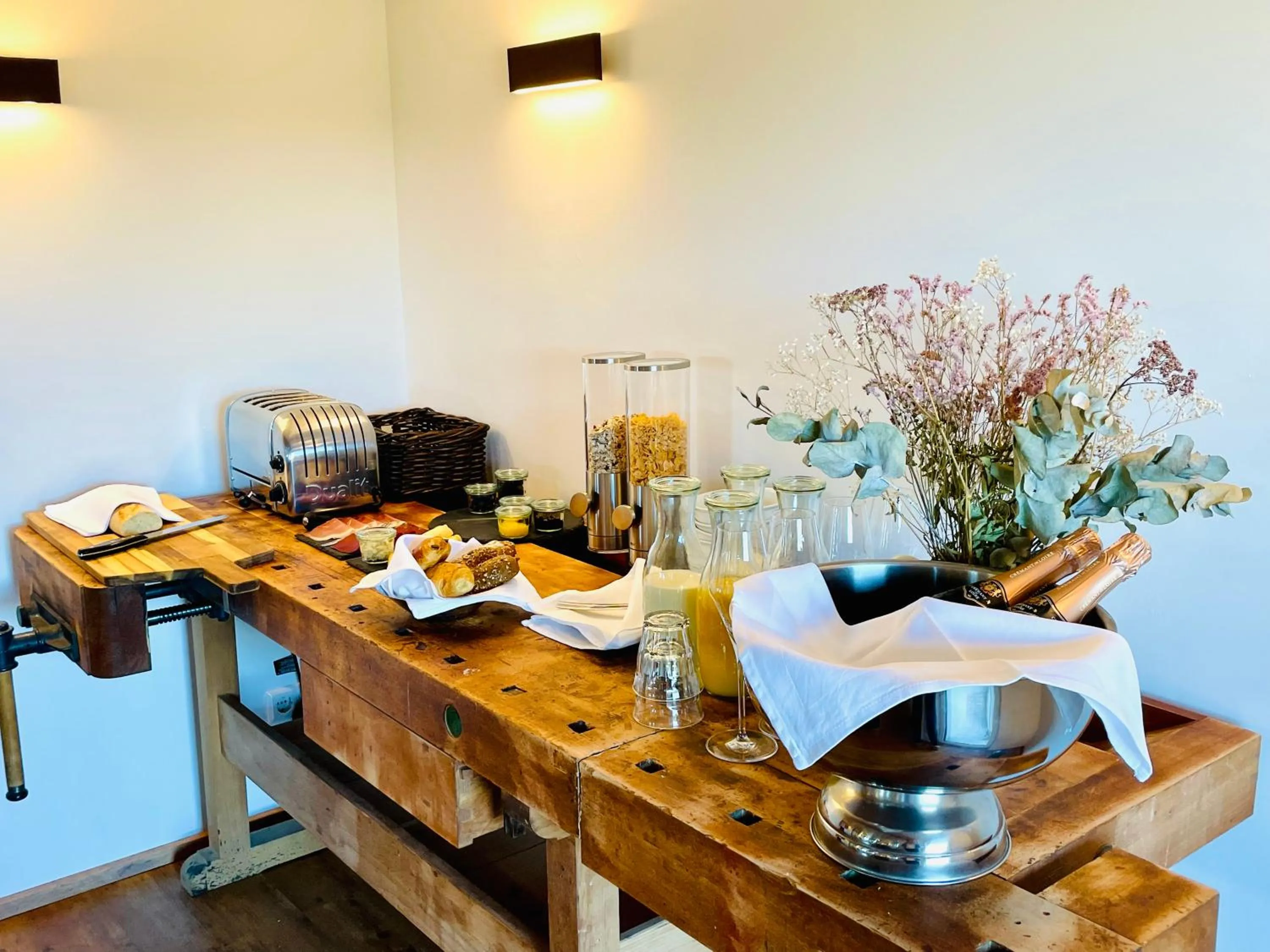 Breakfast in RotmeerHaus