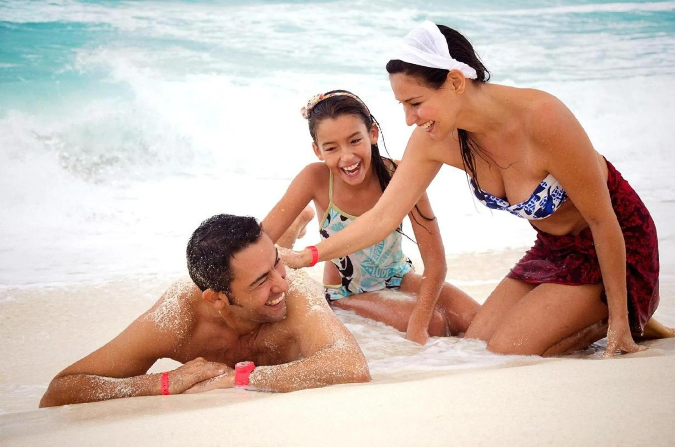 Day in Crown Paradise Club Cancun - All Inclusive