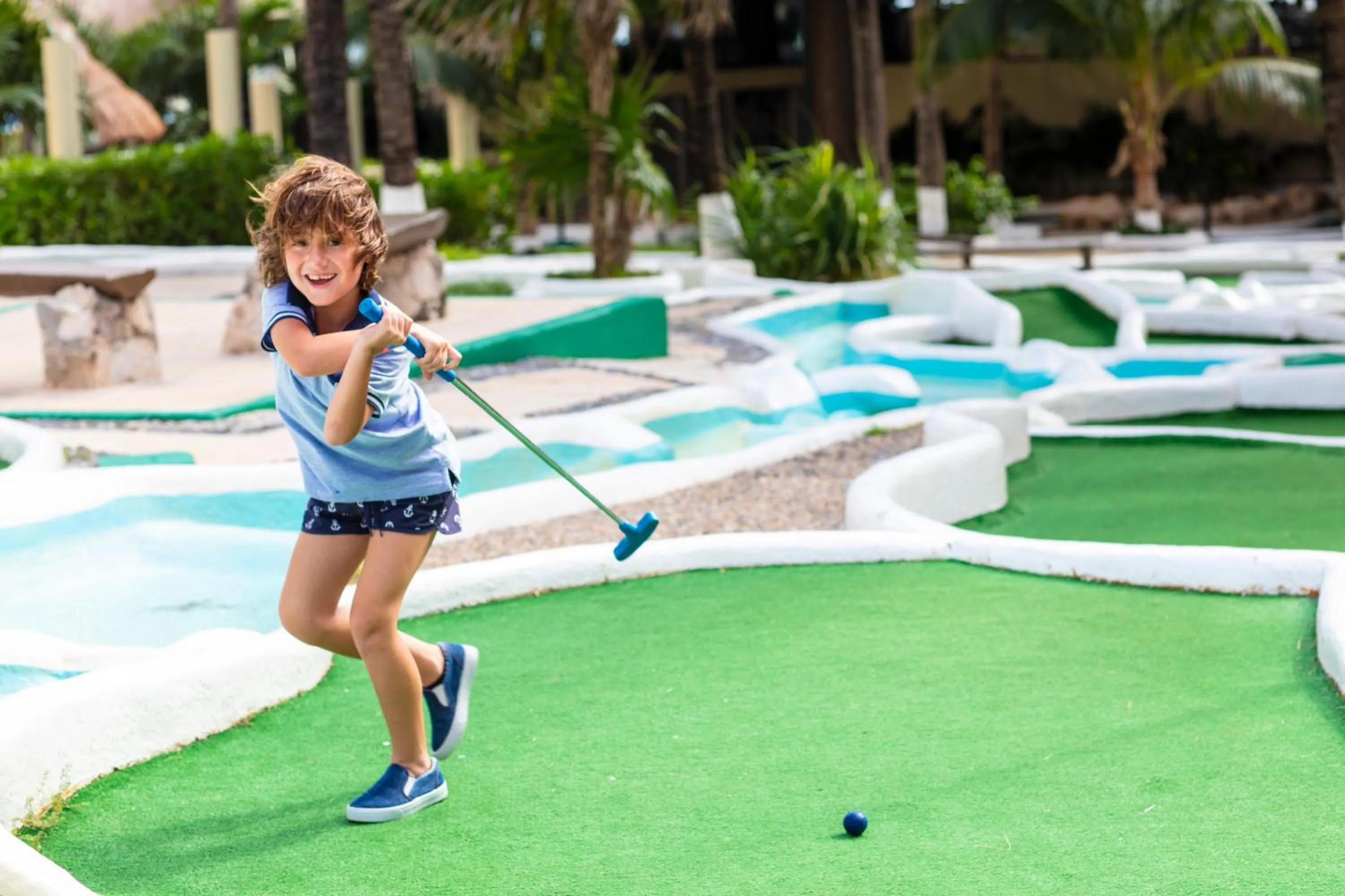 Activities in Crown Paradise Club Cancun - All Inclusive