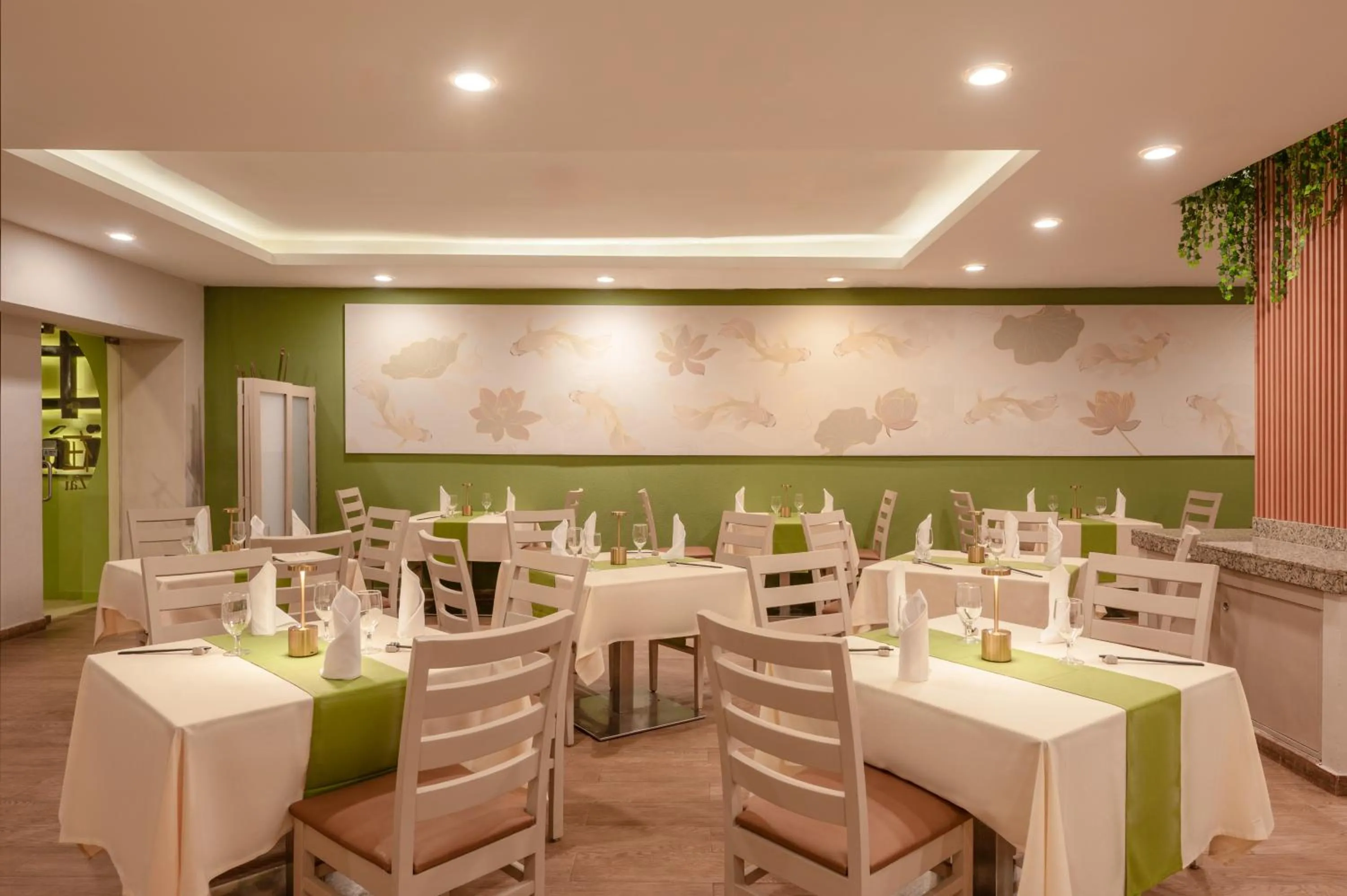 Dinner in GR Solaris Cancun - All Inclusive