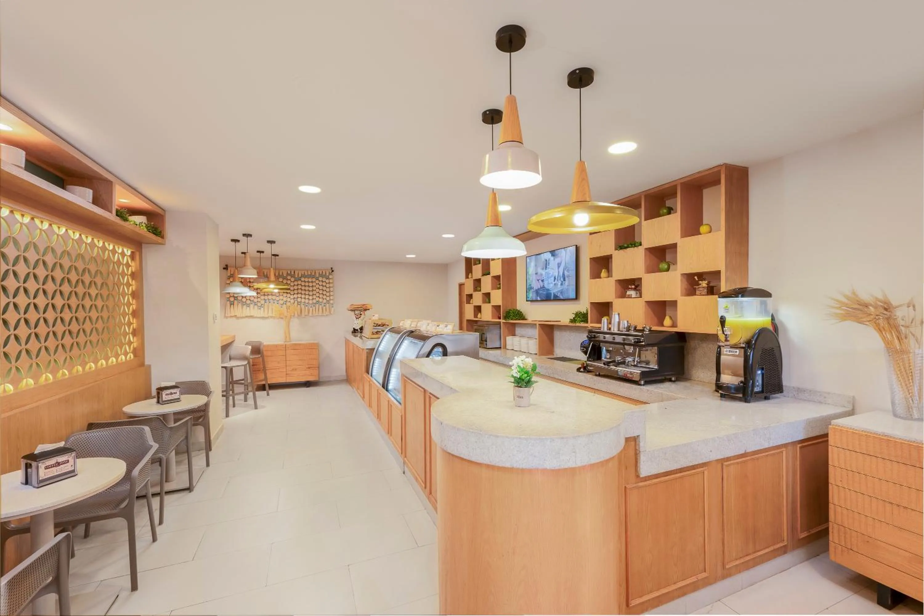 Coffee/tea facilities in GR Solaris Cancun - All Inclusive