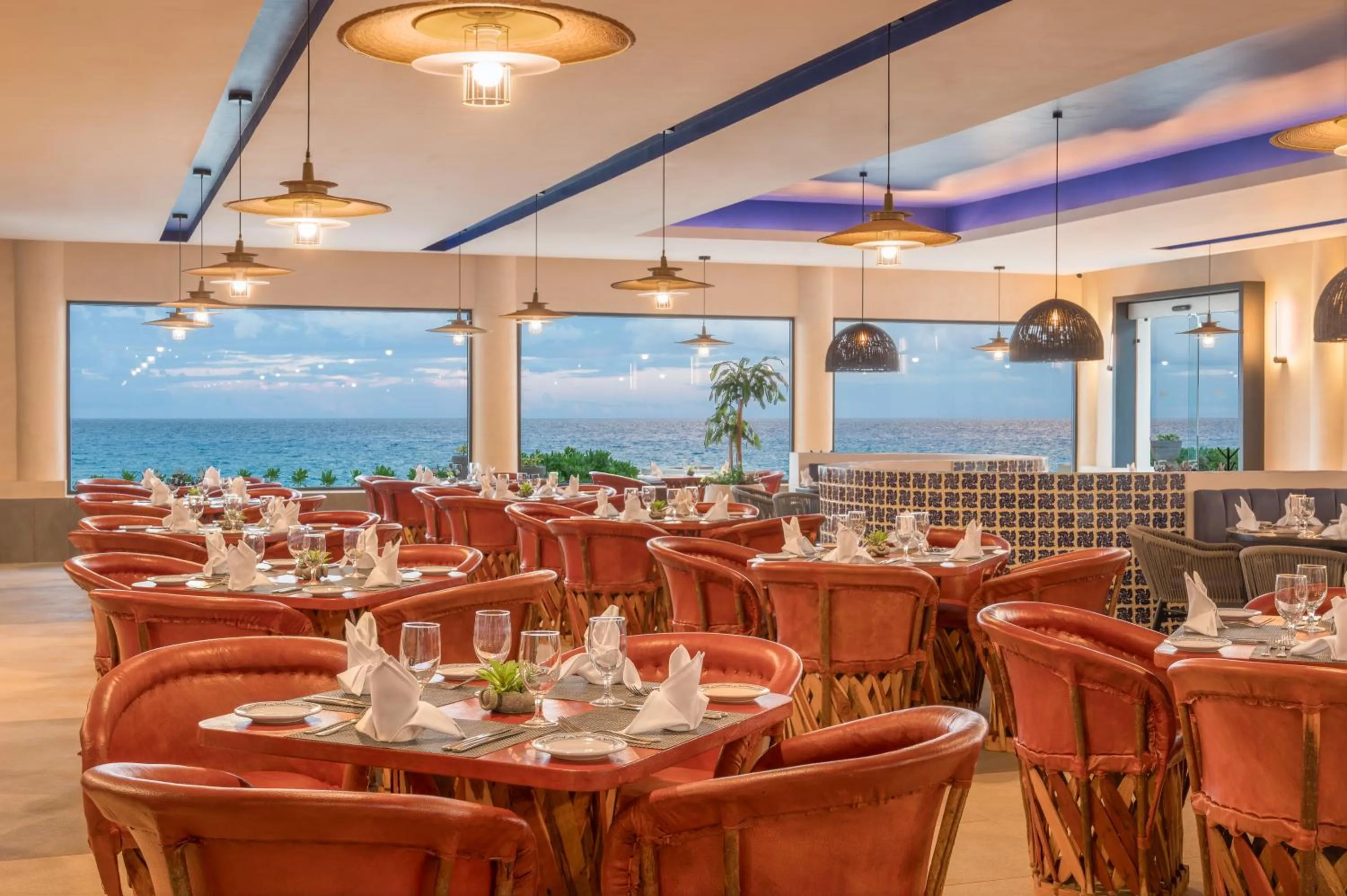 Dinner in GR Solaris Cancun - All Inclusive